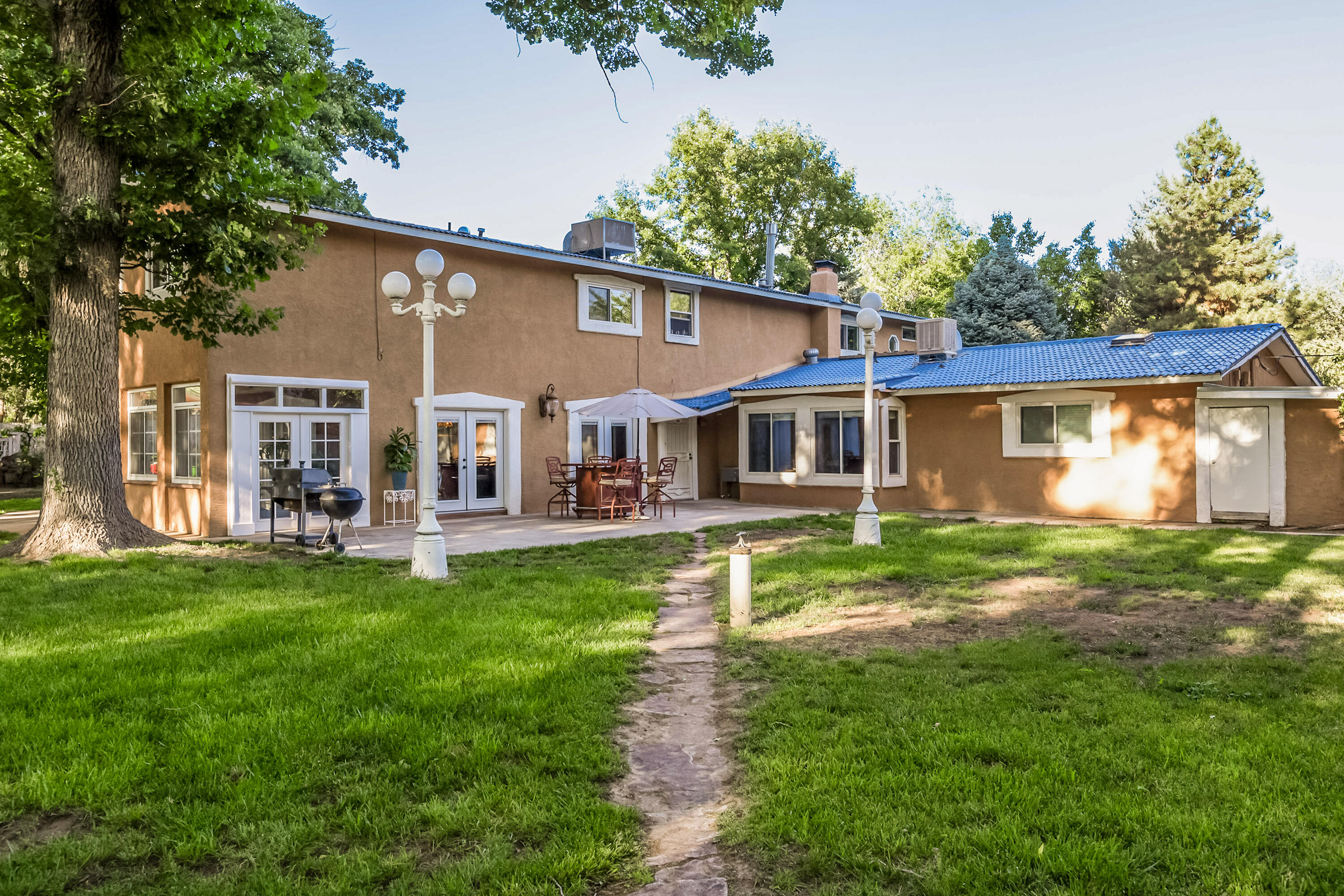 9707 Rio Grande Boulevard NW