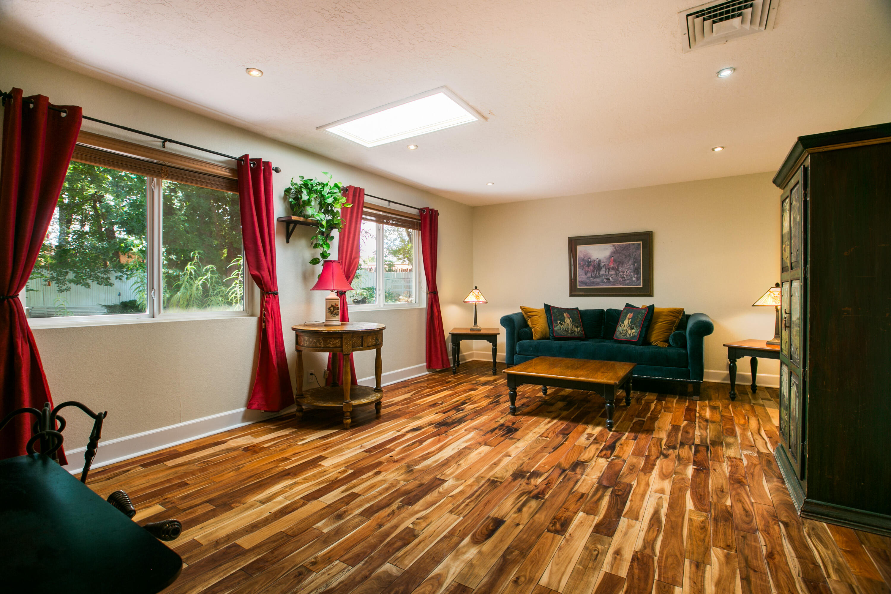 9707 Rio Grande Boulevard NW