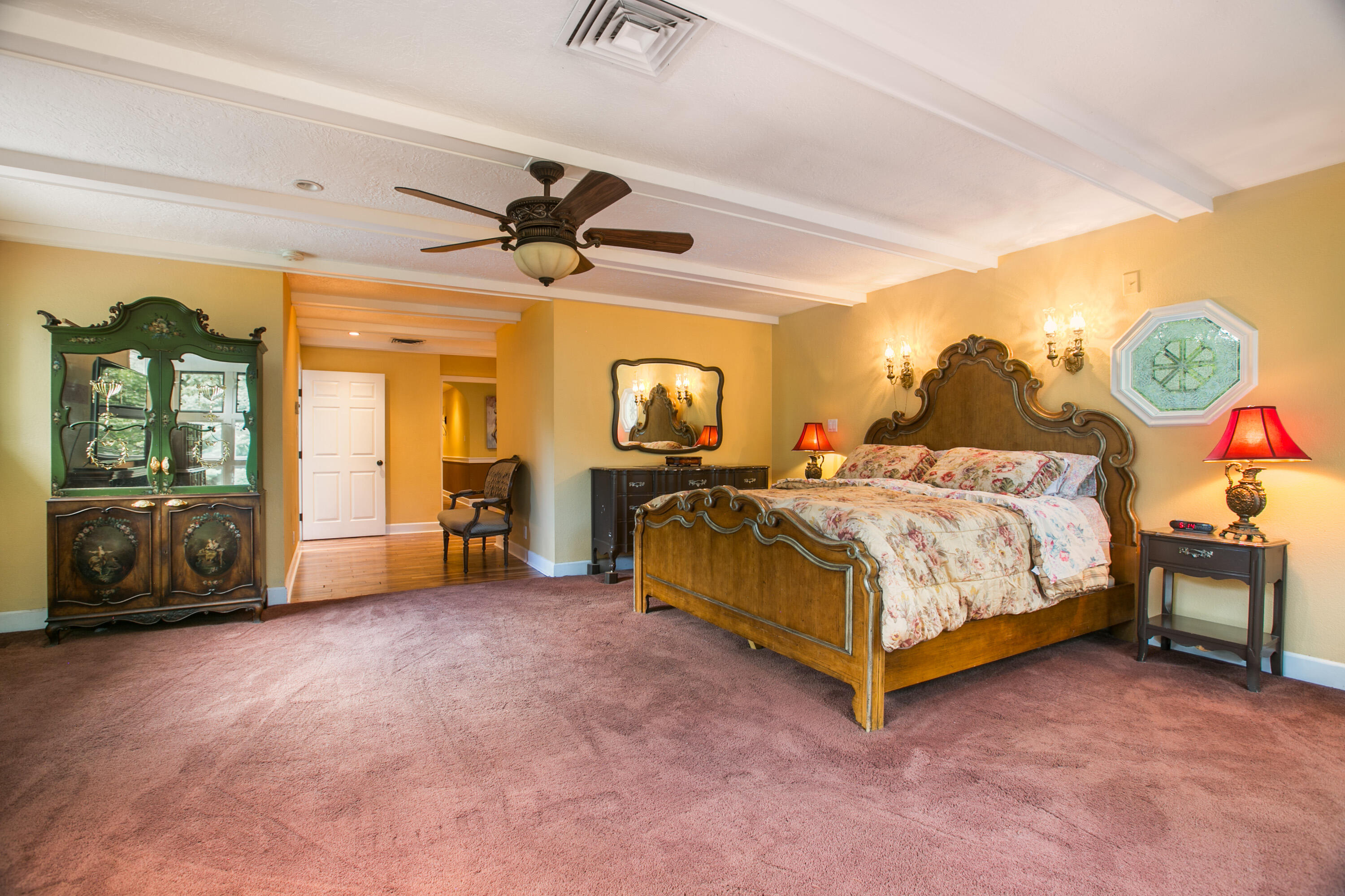 9707 Rio Grande Boulevard NW