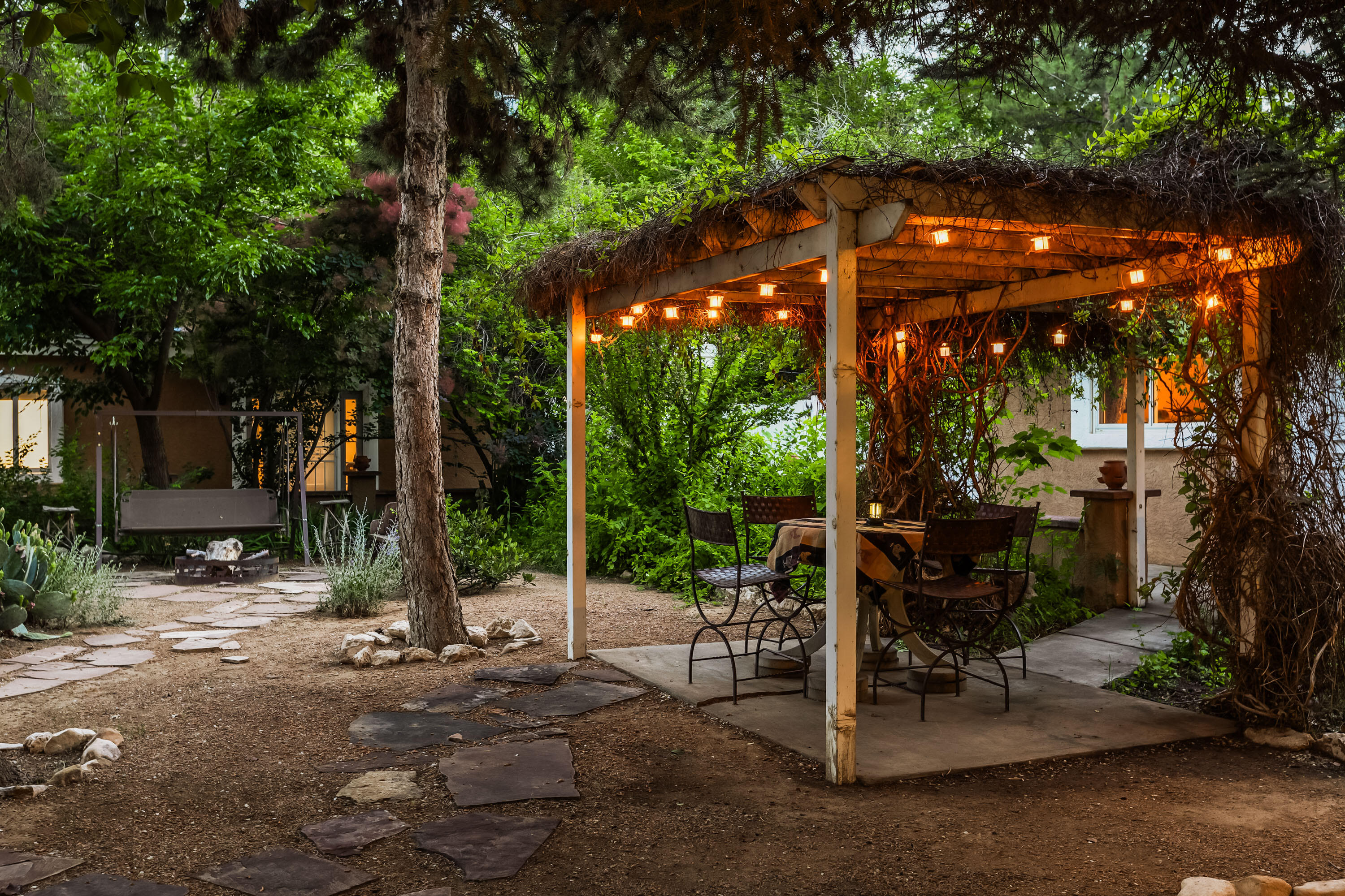 9707 Rio Grande Boulevard NW