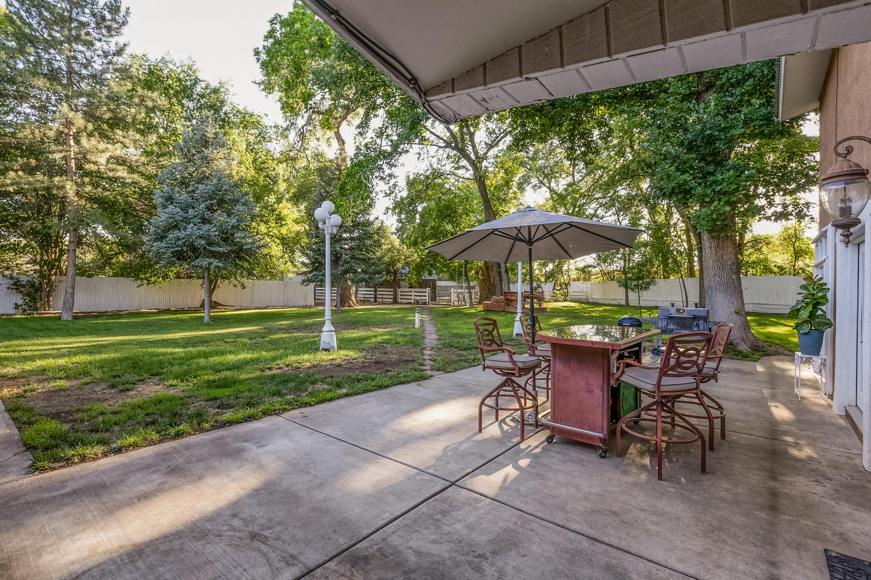 9707 Rio Grande Boulevard NW