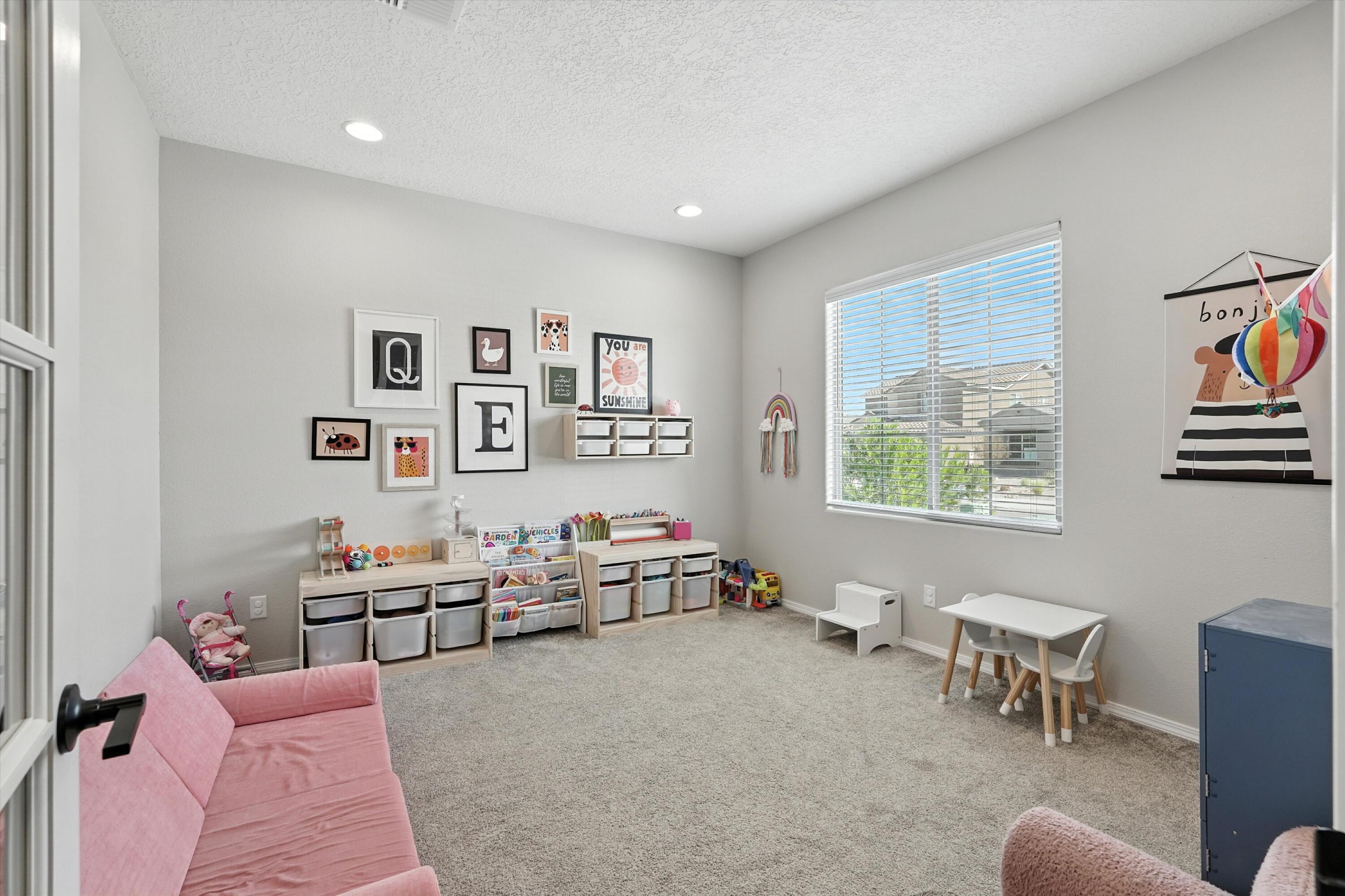 923 Lazuli Road SE