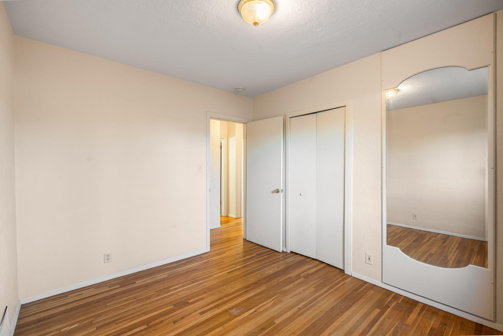 701 Laguayra Drive NE