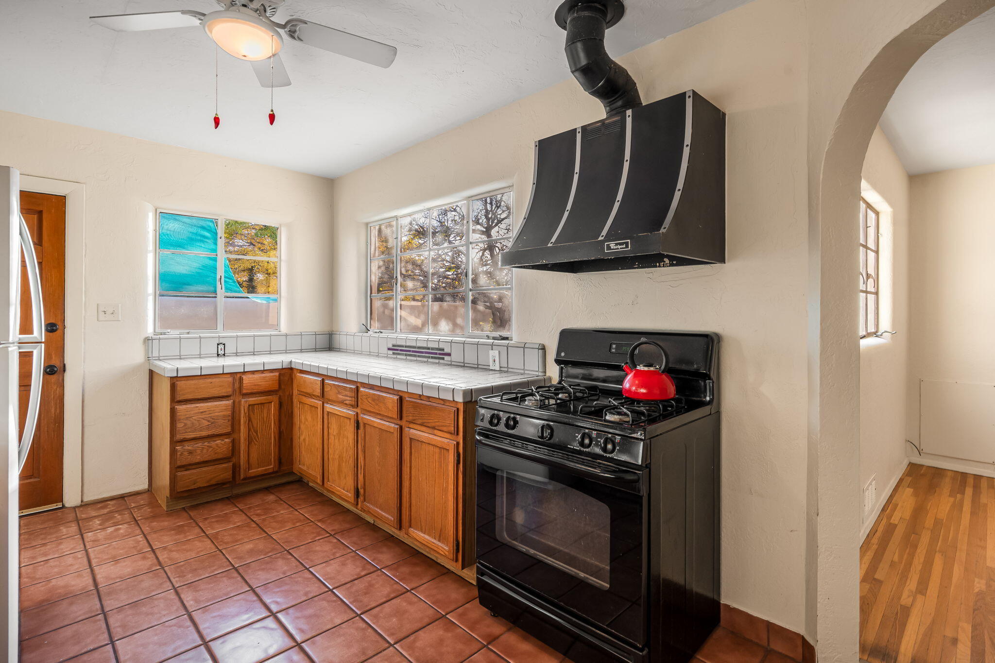 701 Laguayra Drive NE