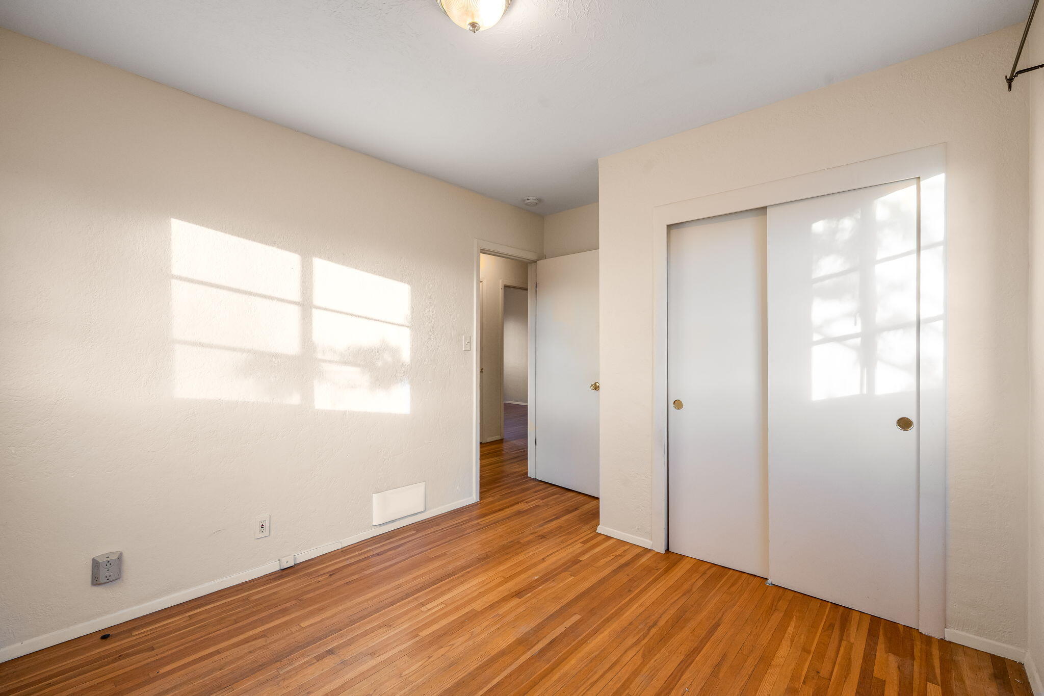 701 Laguayra Drive NE