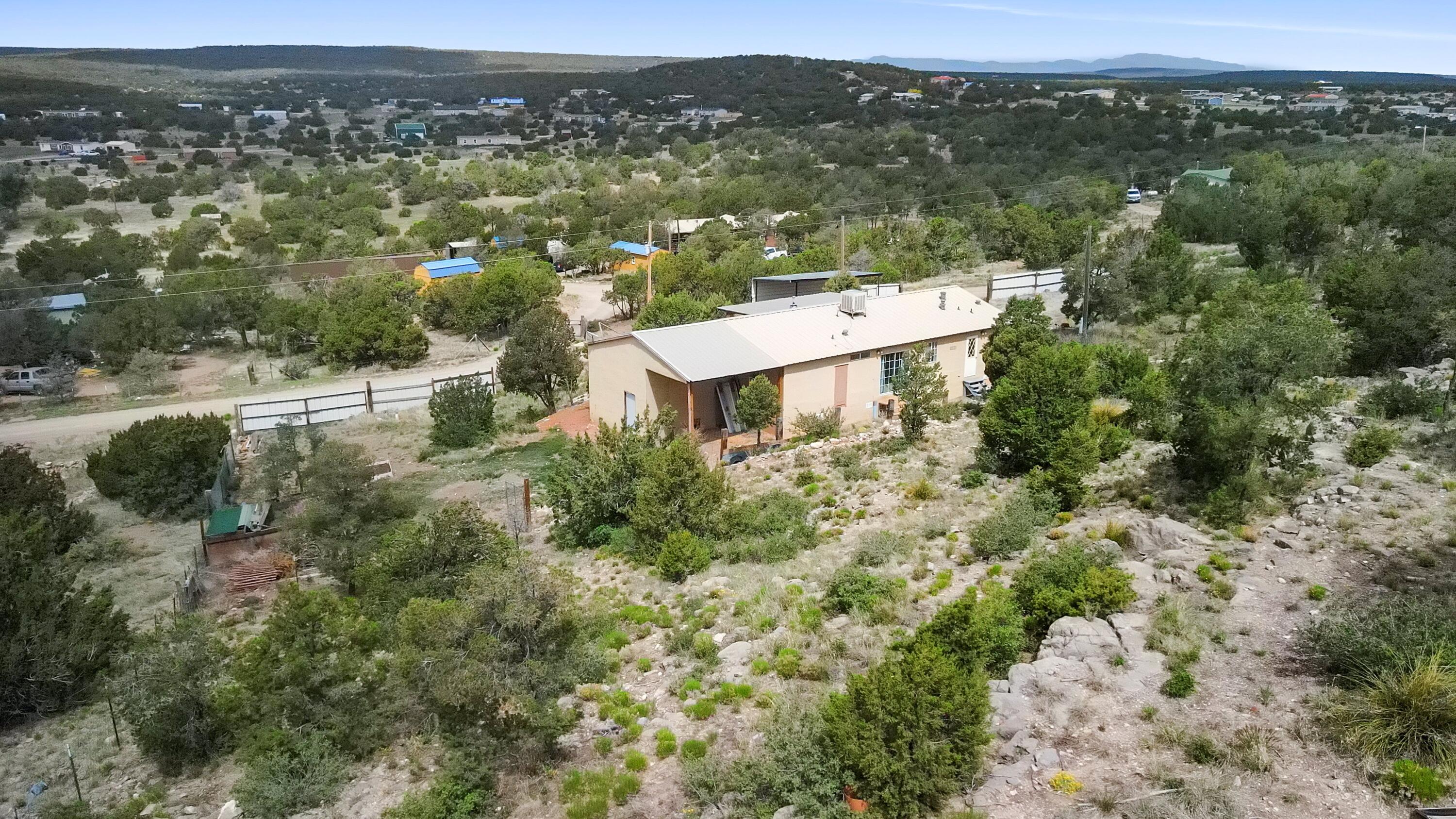 11 Valley View Road