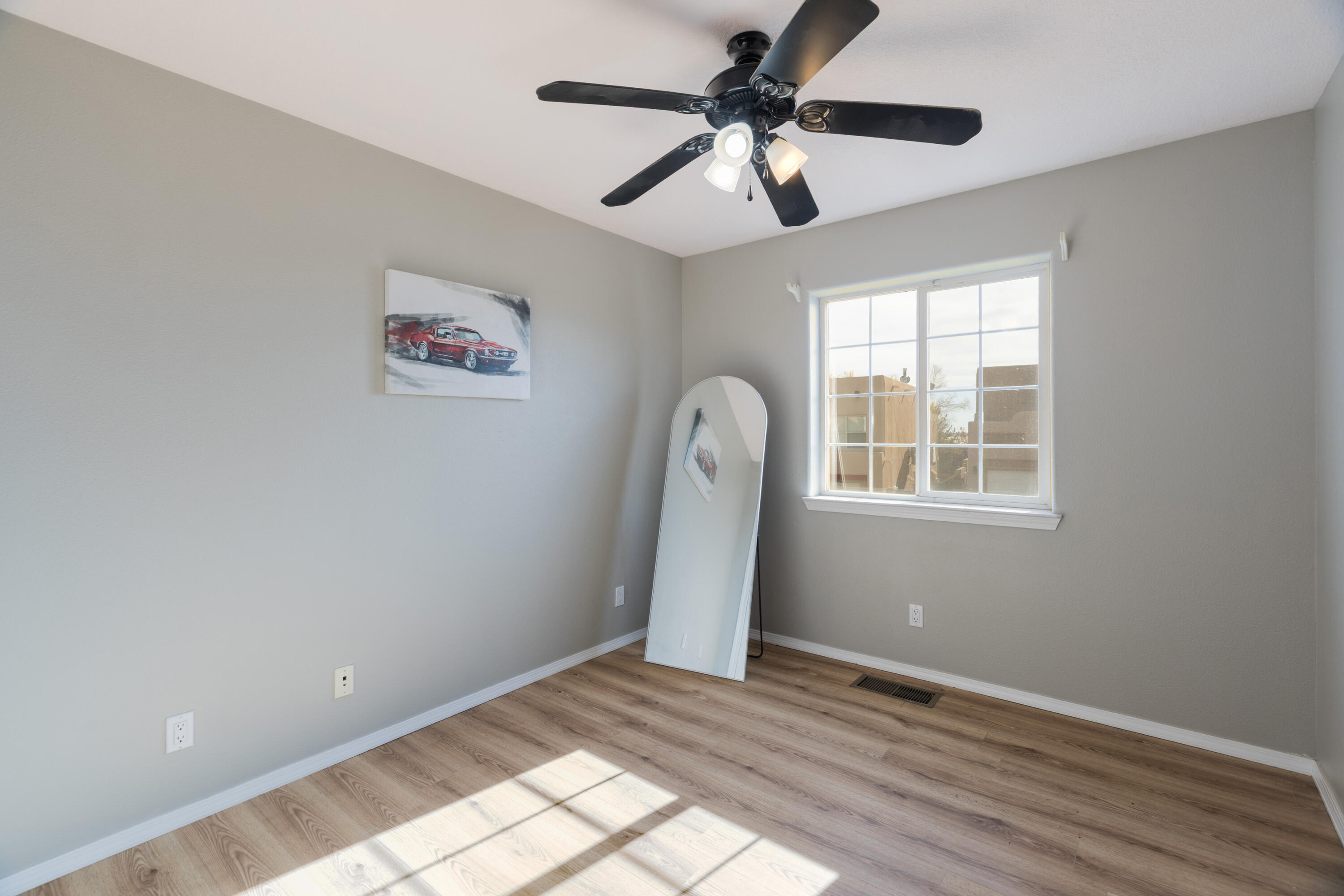 5801 Tres Vistas Court NW