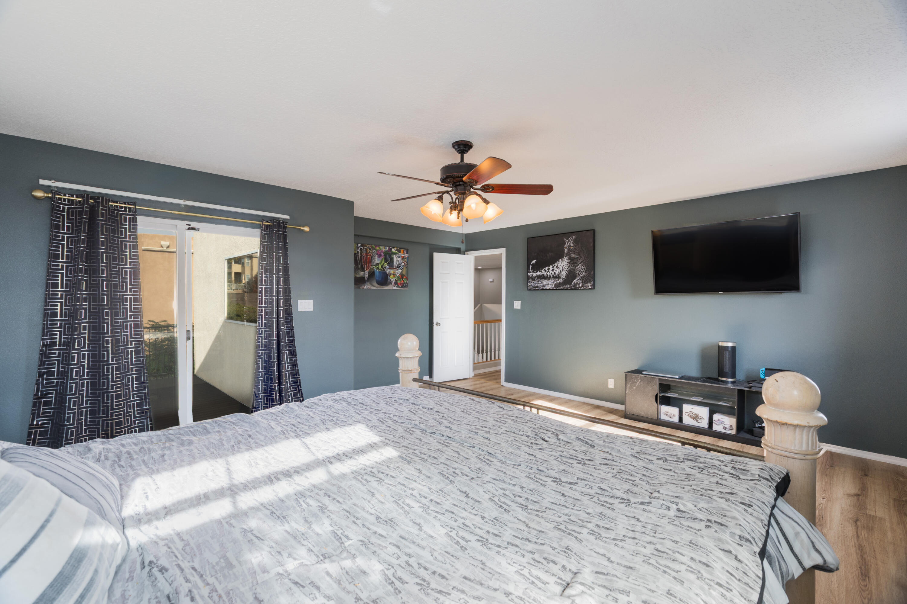 5801 Tres Vistas Court NW