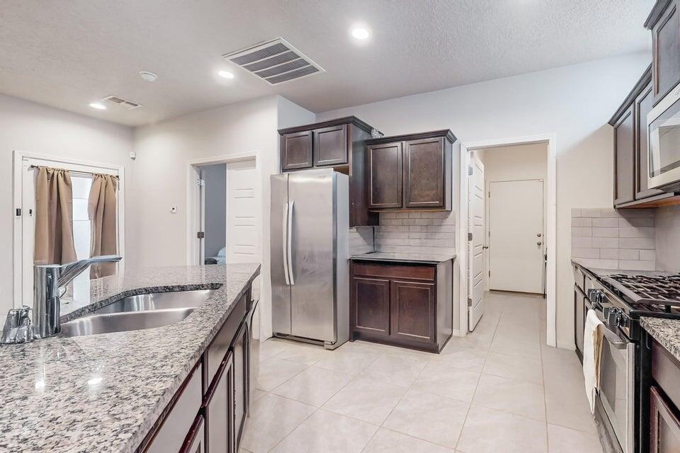 1472 Tierra Verde Loop