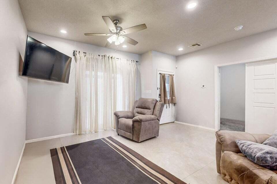 1472 Tierra Verde Loop