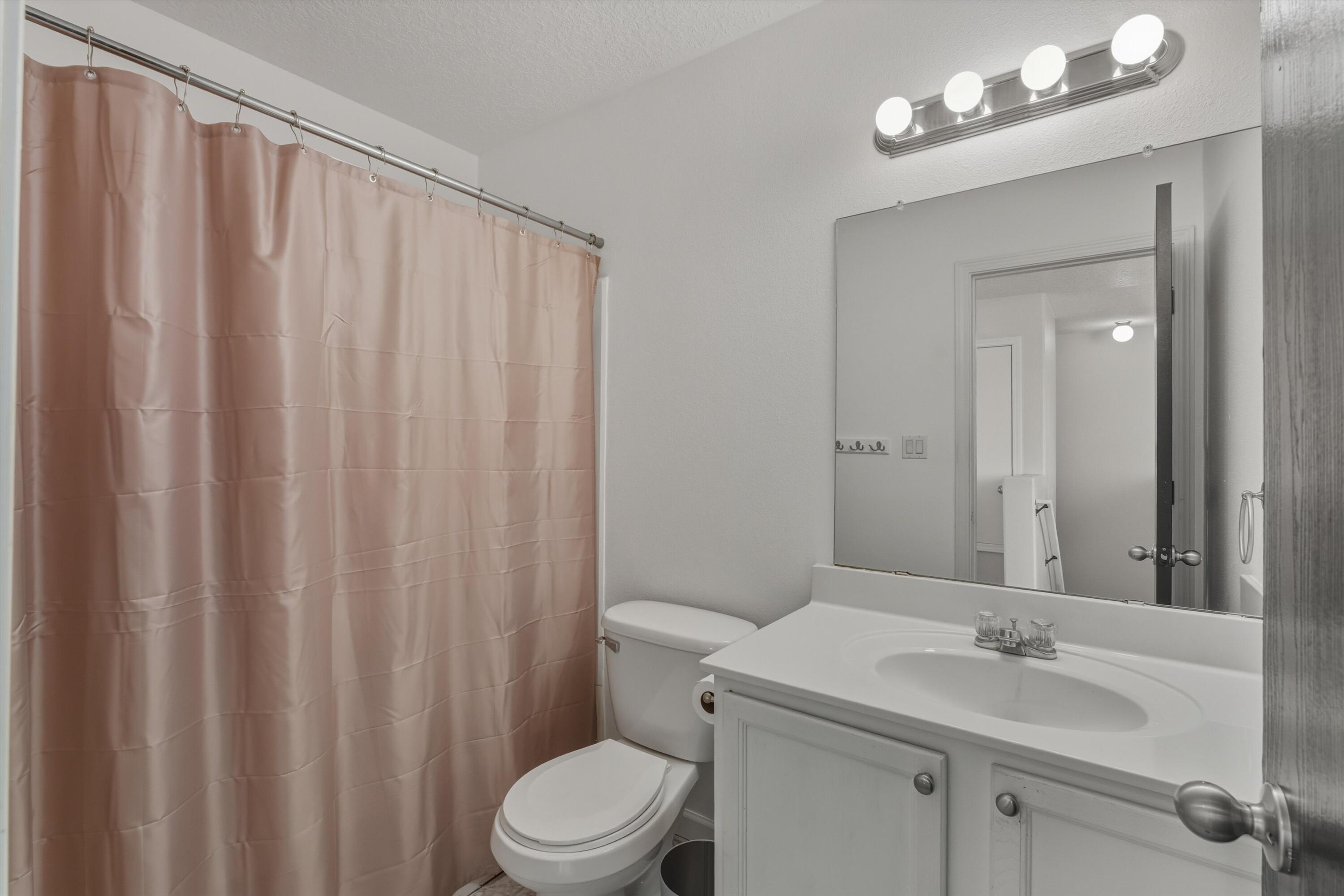 1729 Sierra Norte Loop NE