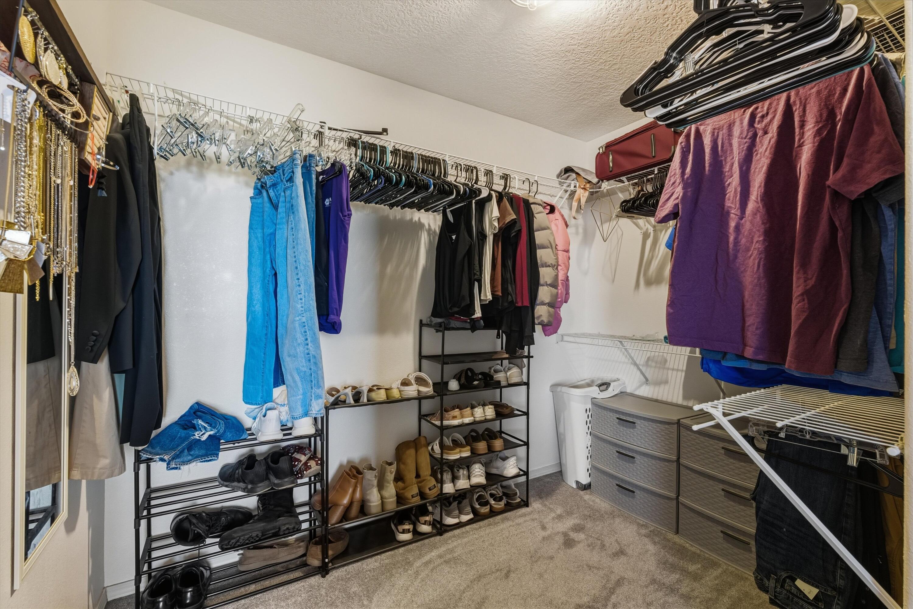 1729 Sierra Norte Loop NE