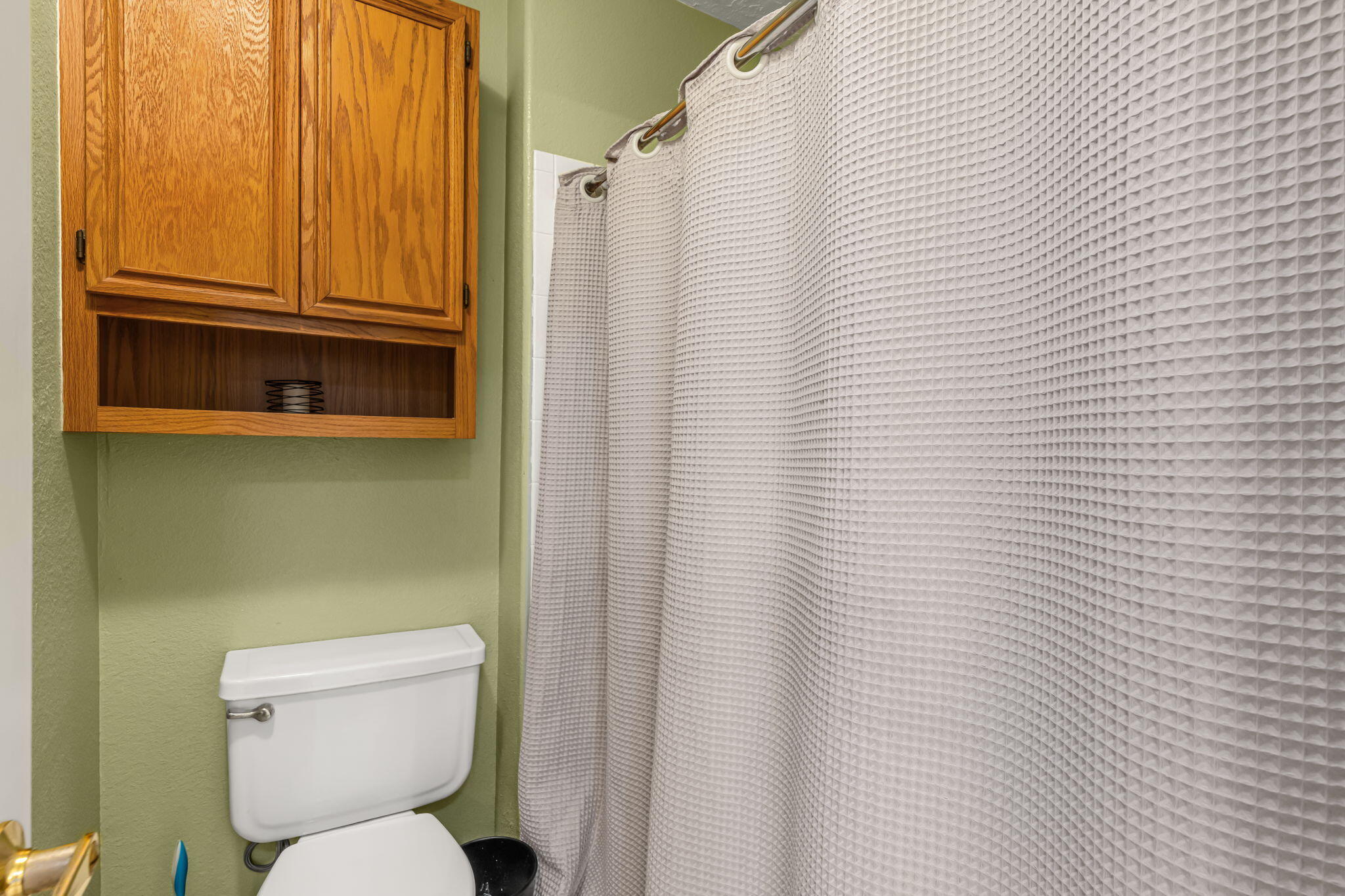 7456 Longview Drive NW