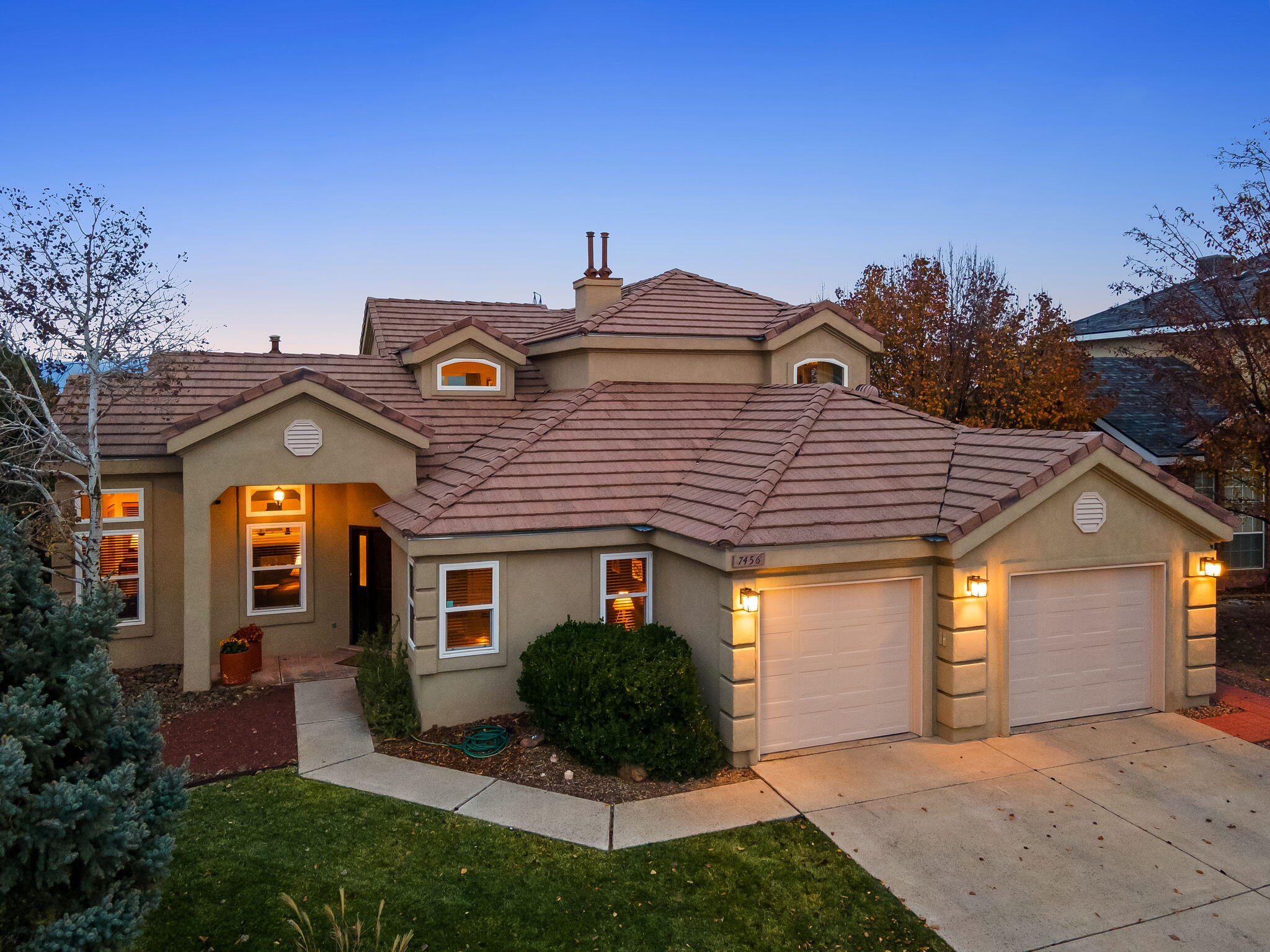 7456 Longview Drive NW