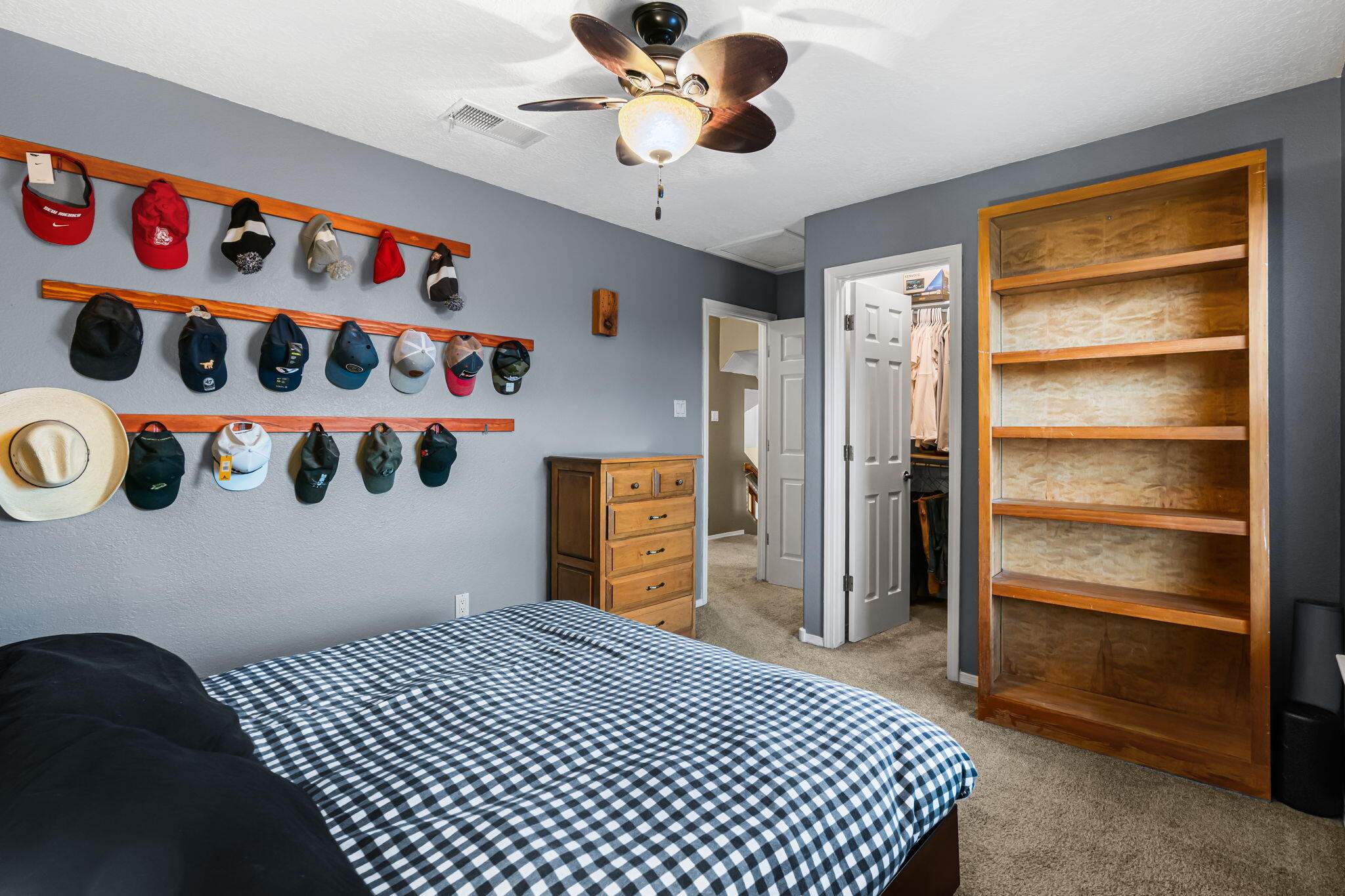 7456 Longview Drive NW