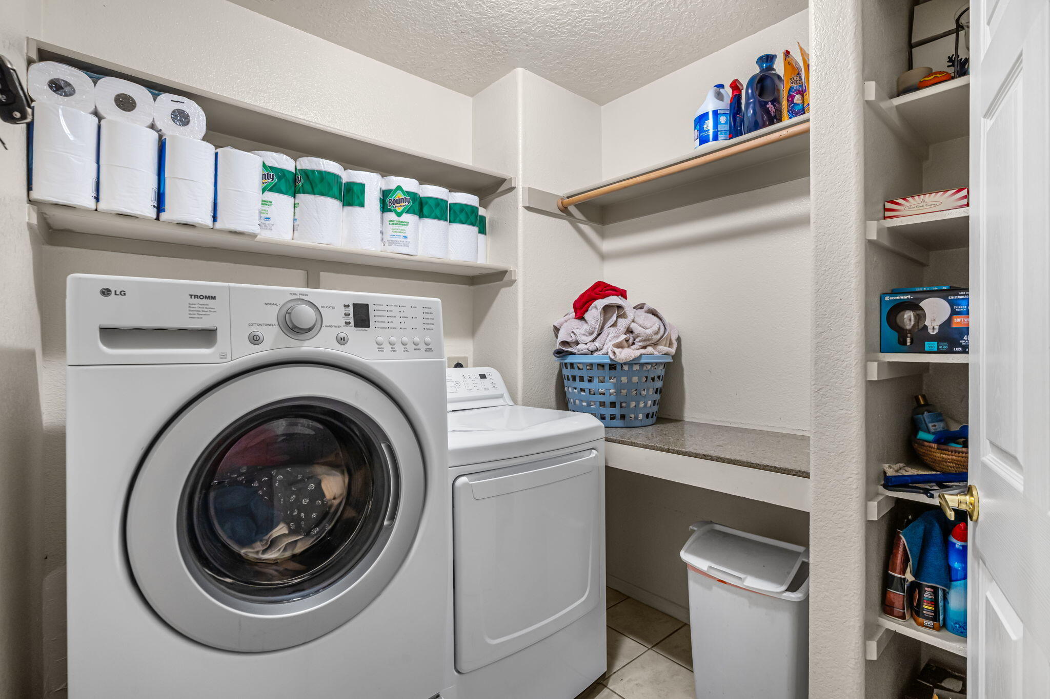 7456 Longview Drive NW