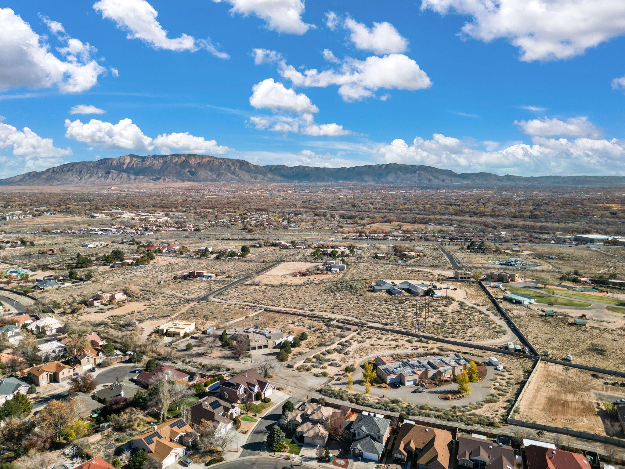 7456 Longview Drive NW