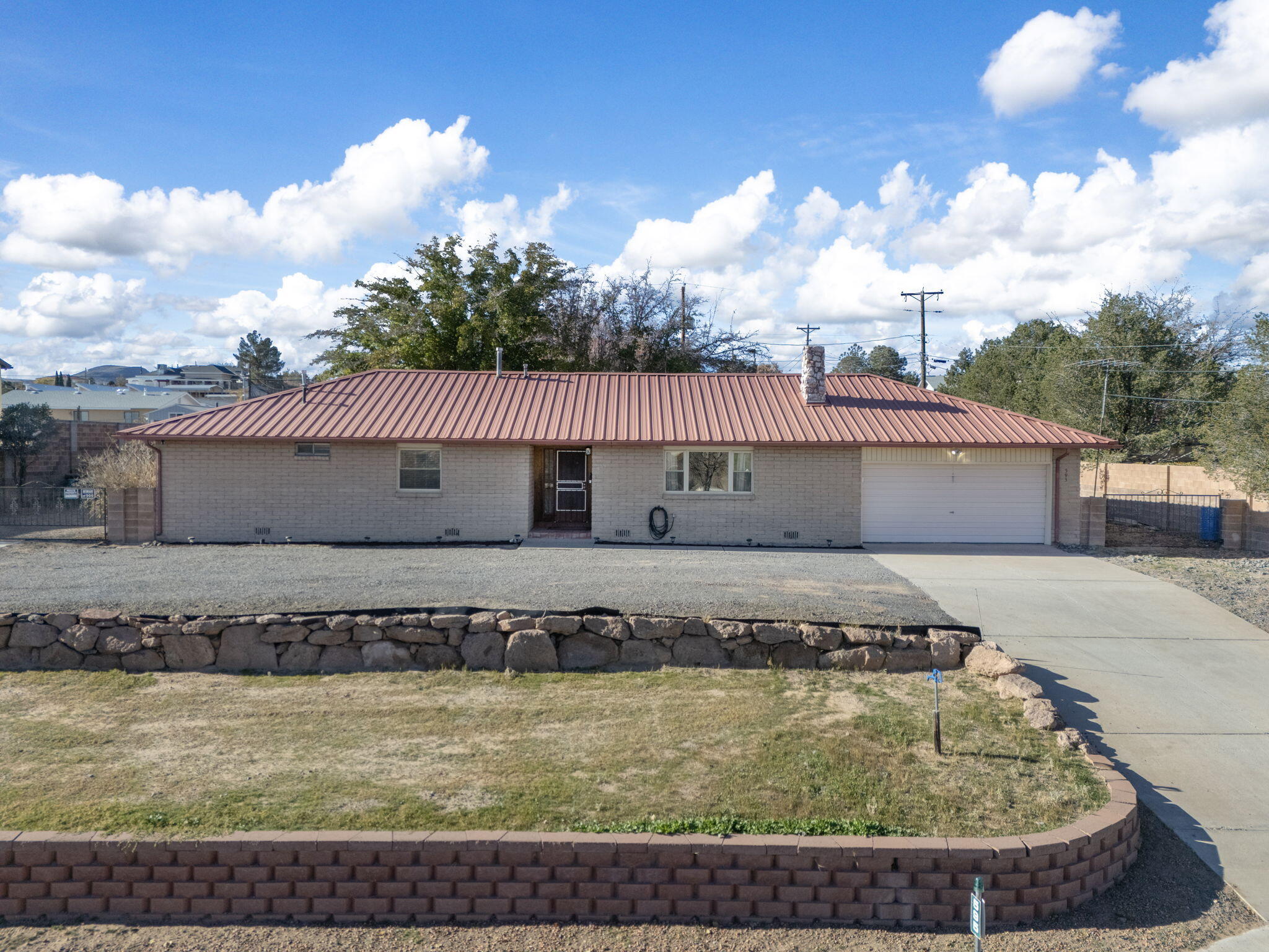 595 Socorro Drive SW