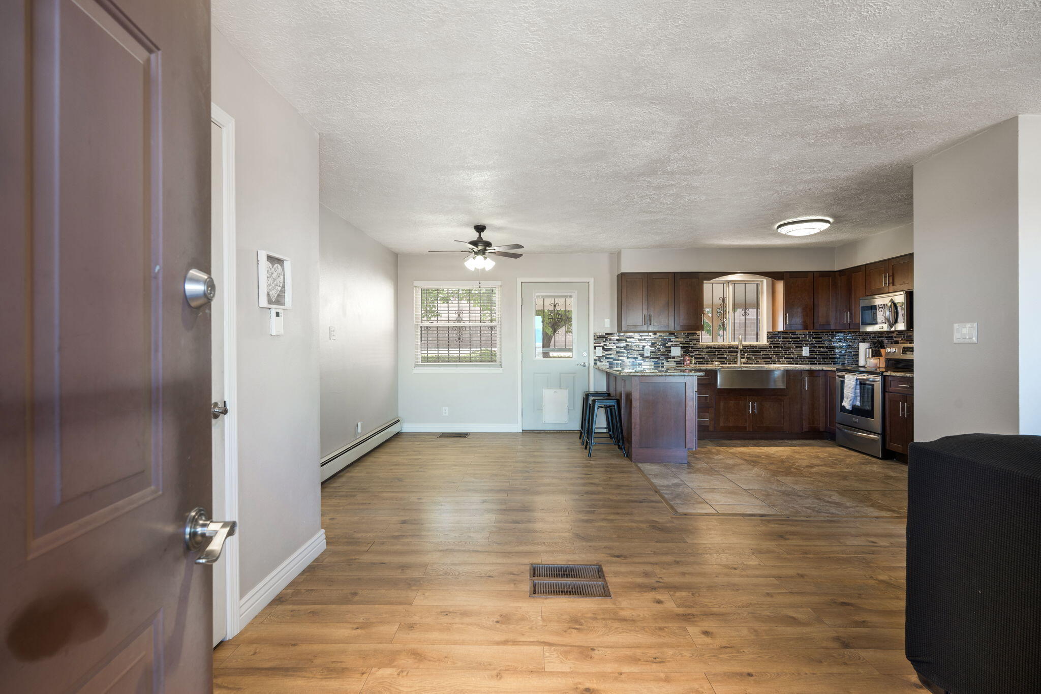 595 Socorro Drive SW