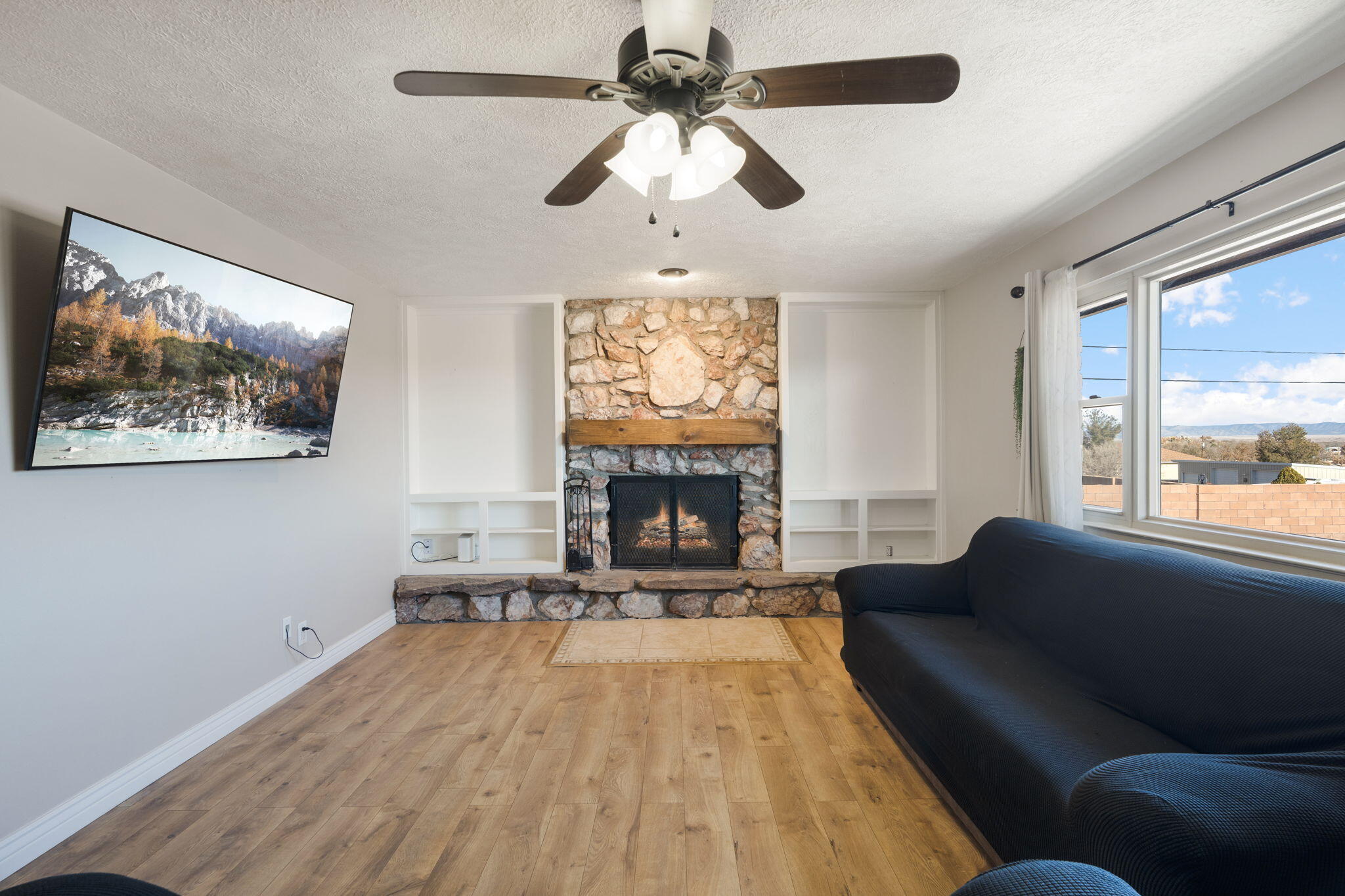 595 Socorro Drive SW