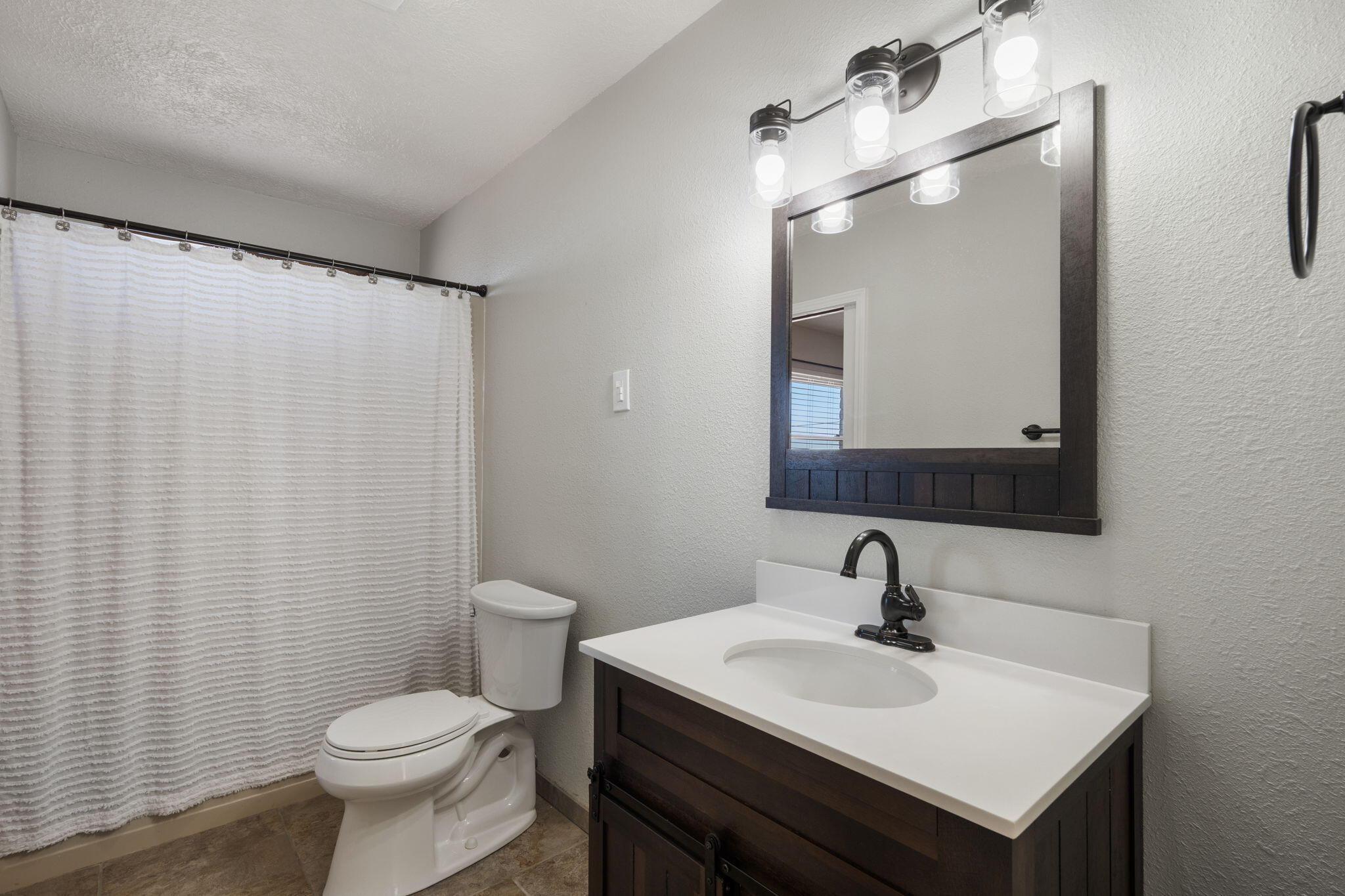 595 Socorro Drive SW