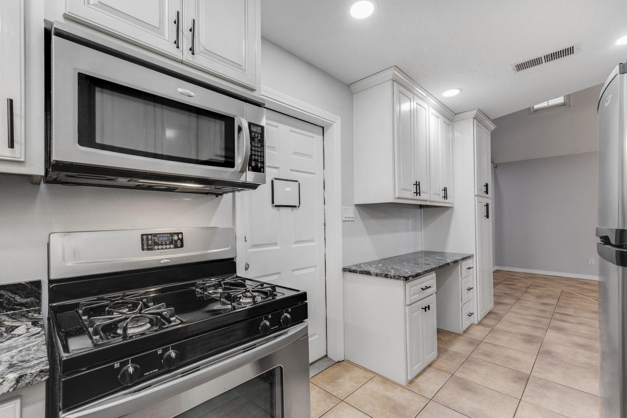 3901 Dancing Star Way NW