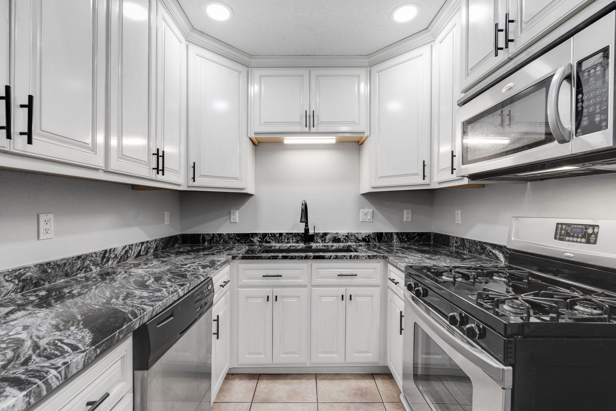 3901 Dancing Star Way NW