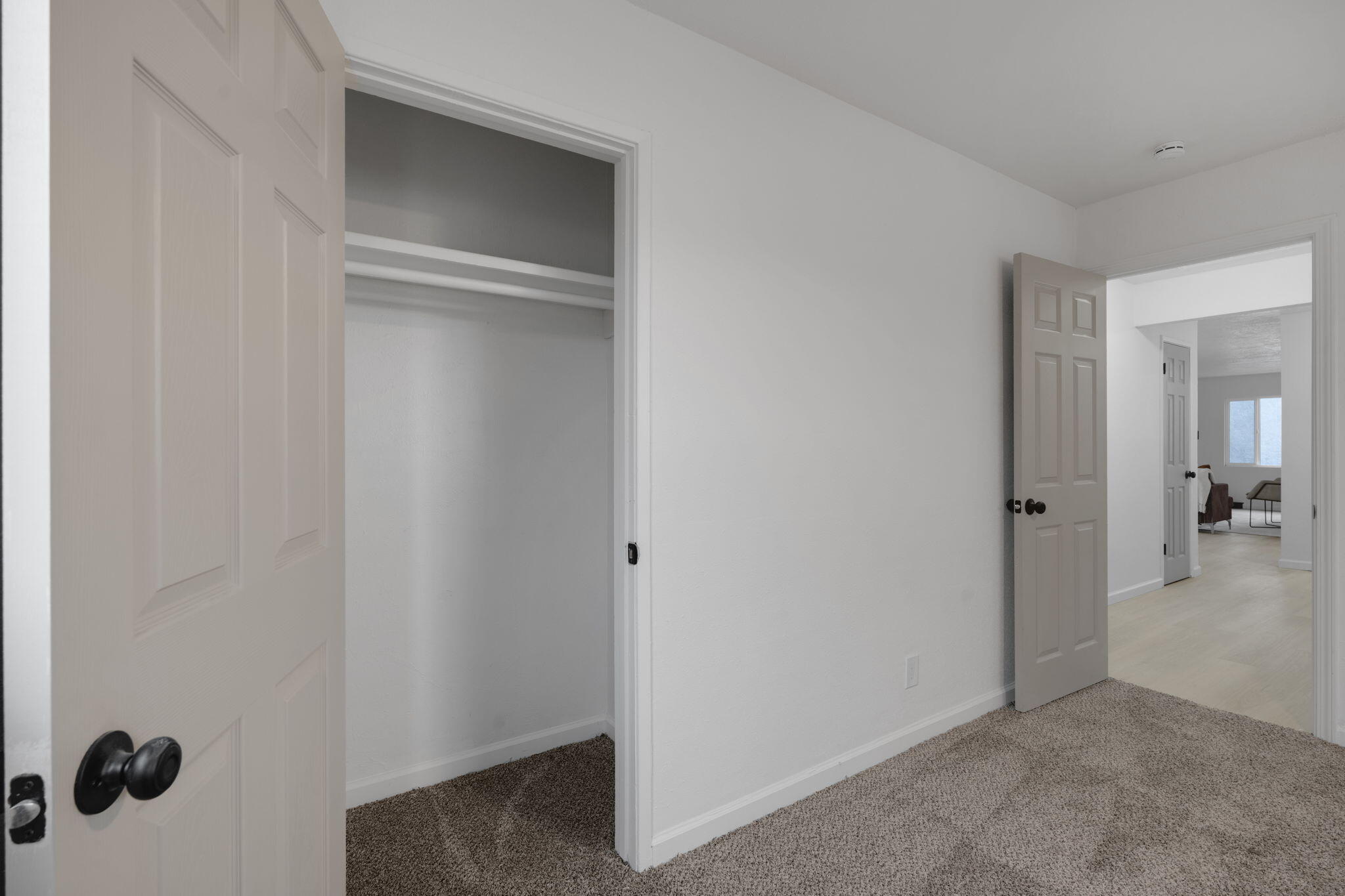 7715 Haines Avenue NE