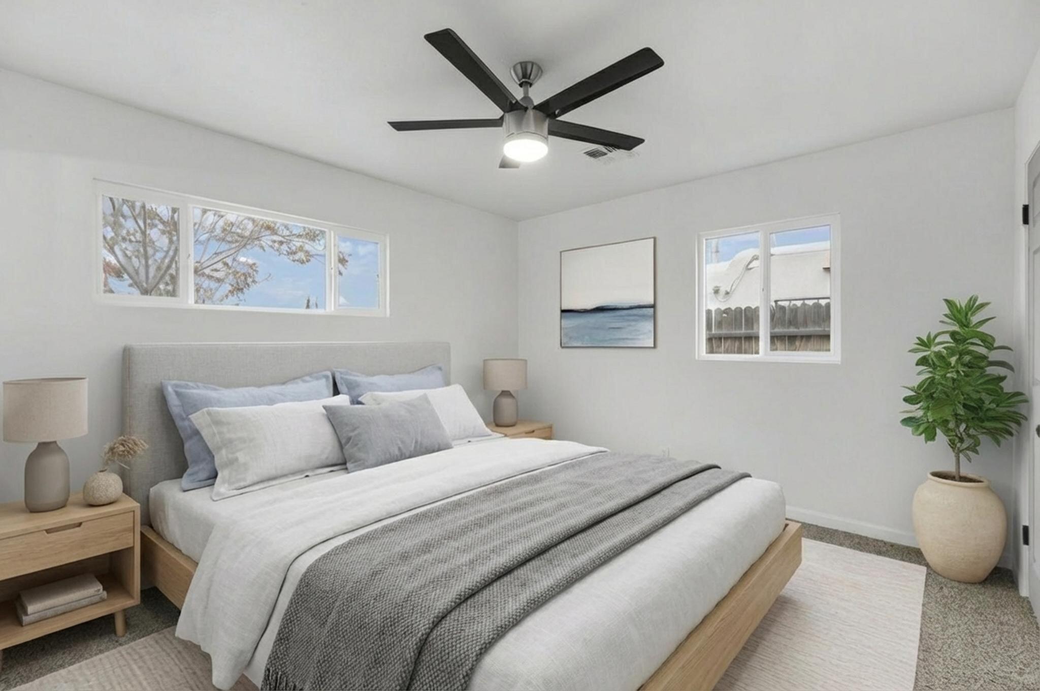 7715 Haines Avenue NE