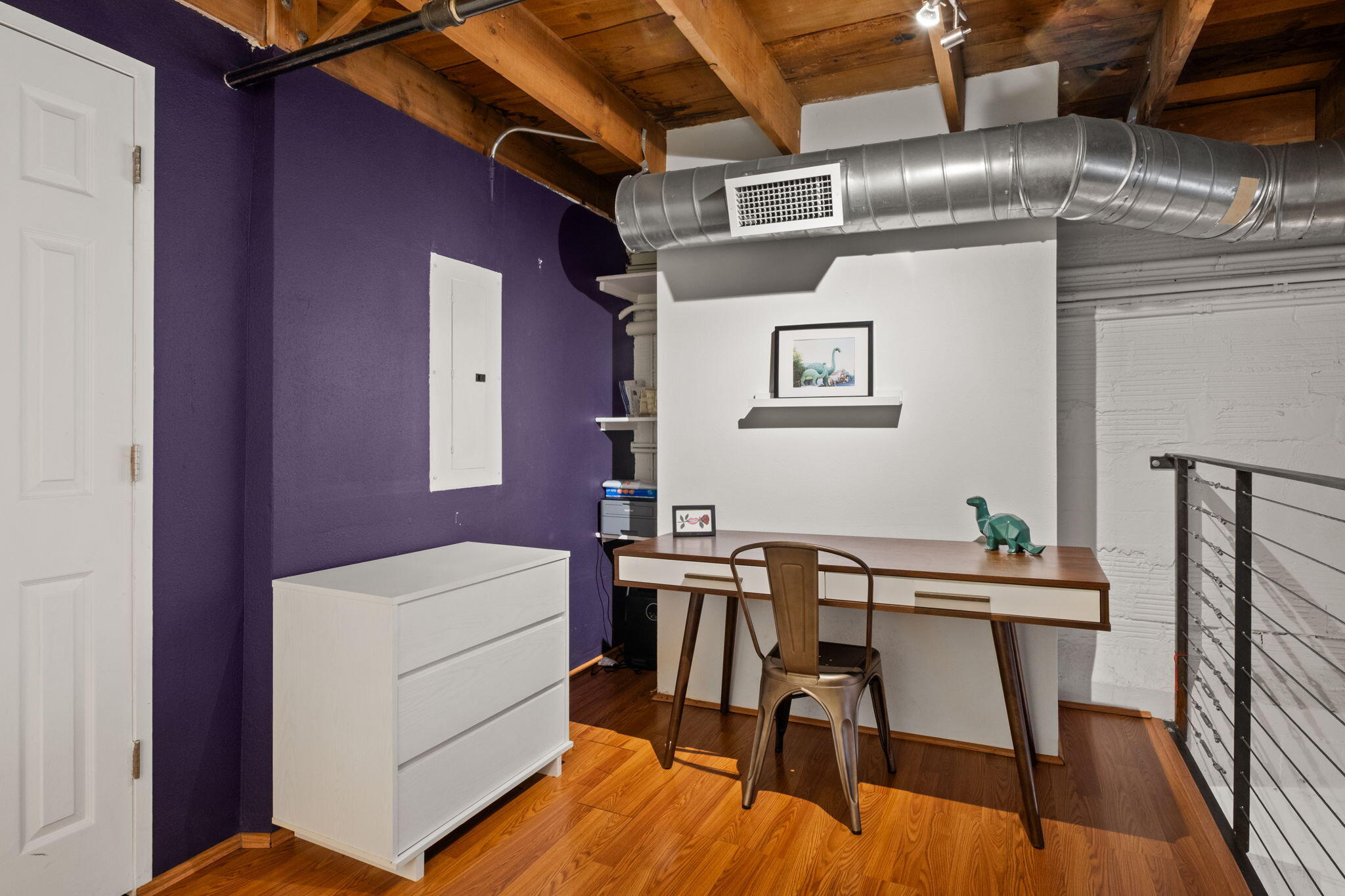 2001 Gold Avenue SE 3