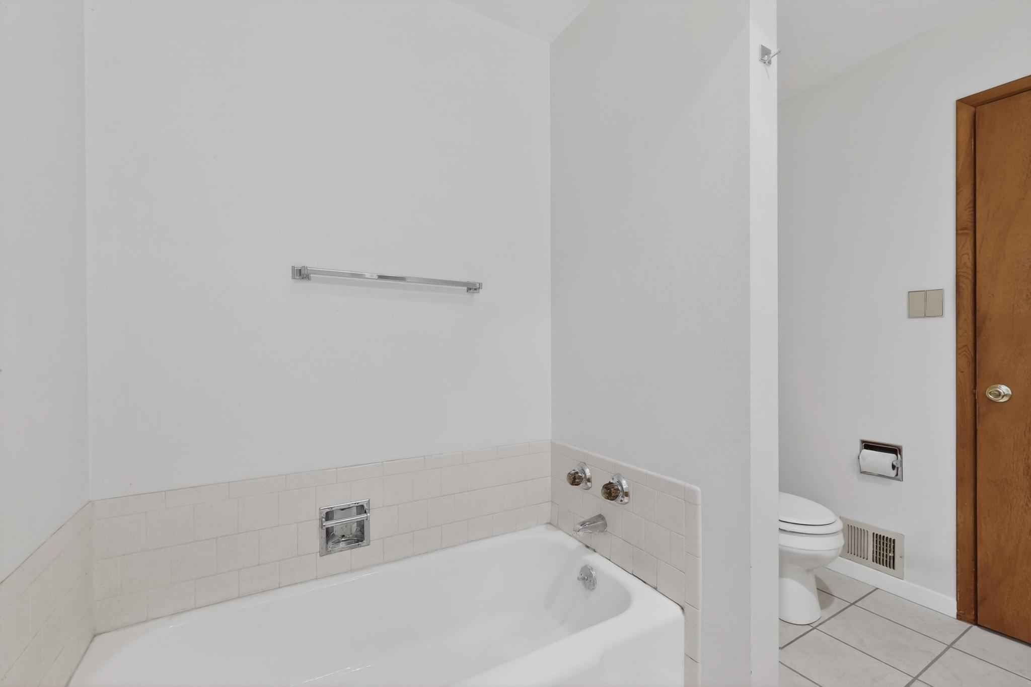 1605 Edith Drive