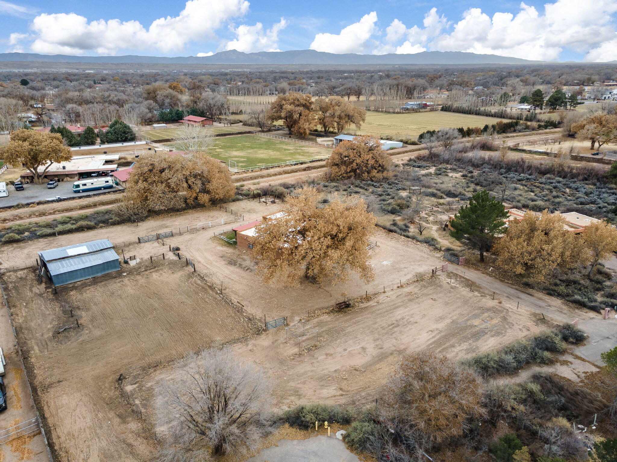 2621 Pajarito Meadows Road SW