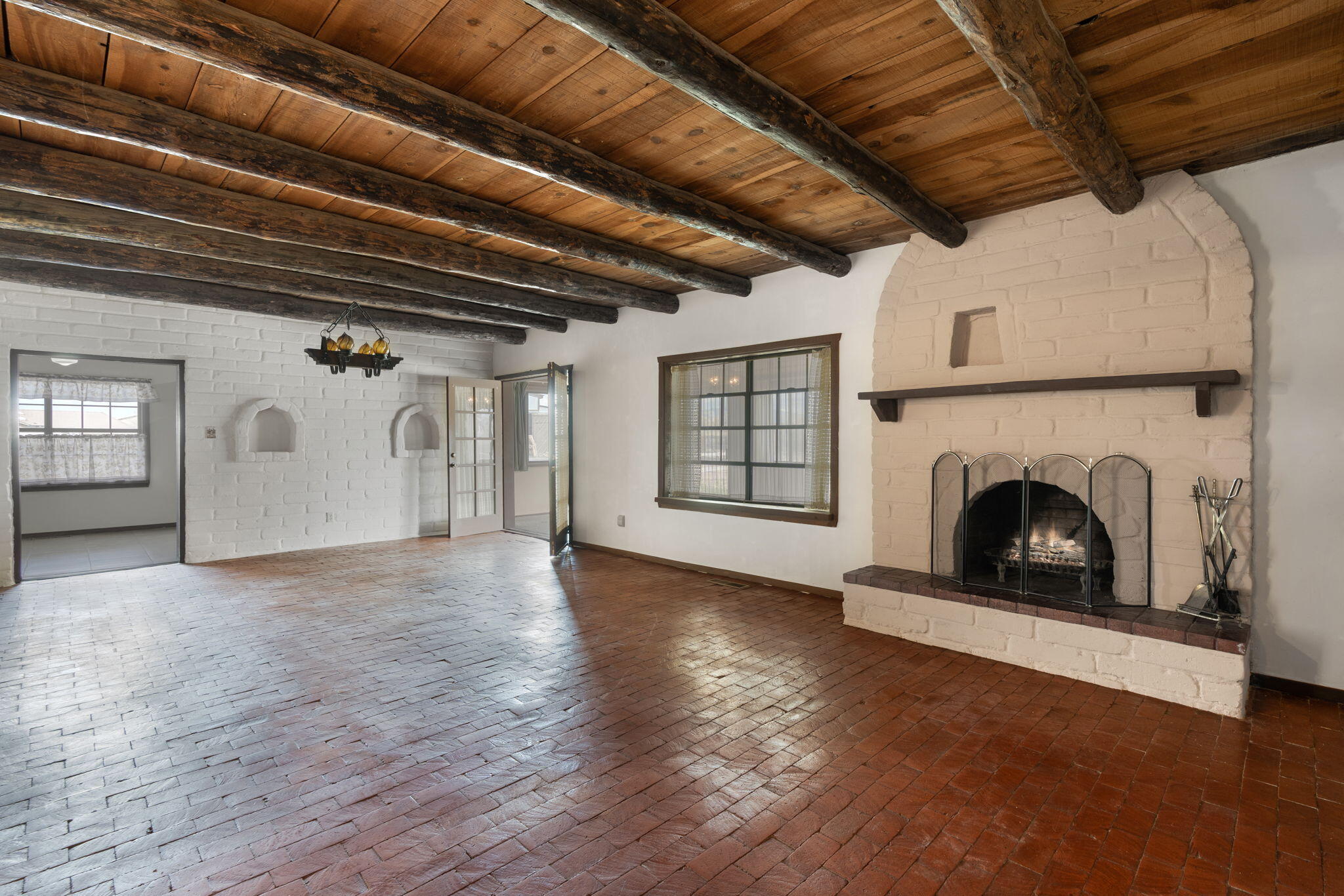 2621 Pajarito Meadows Road SW