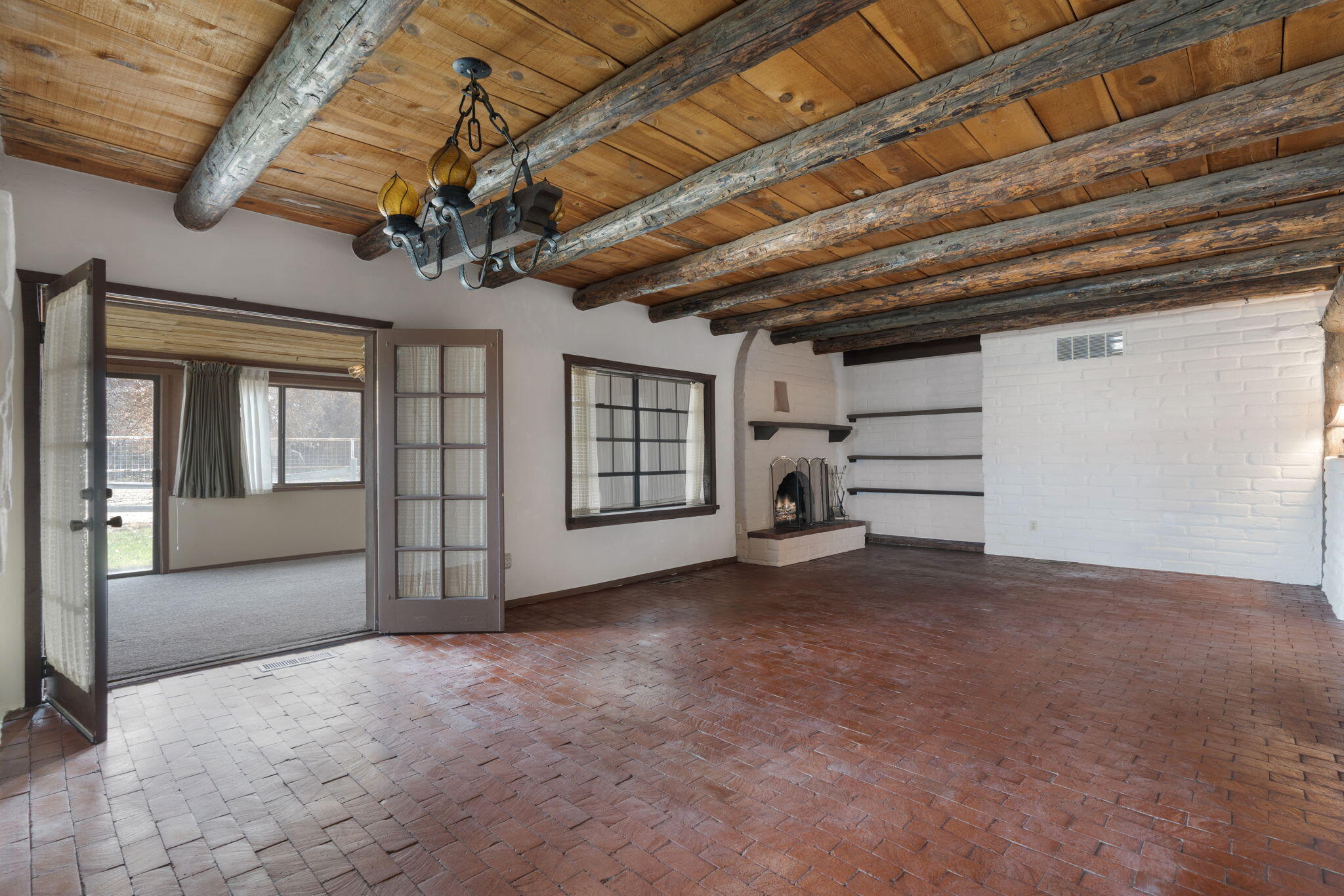 2621 Pajarito Meadows Road SW