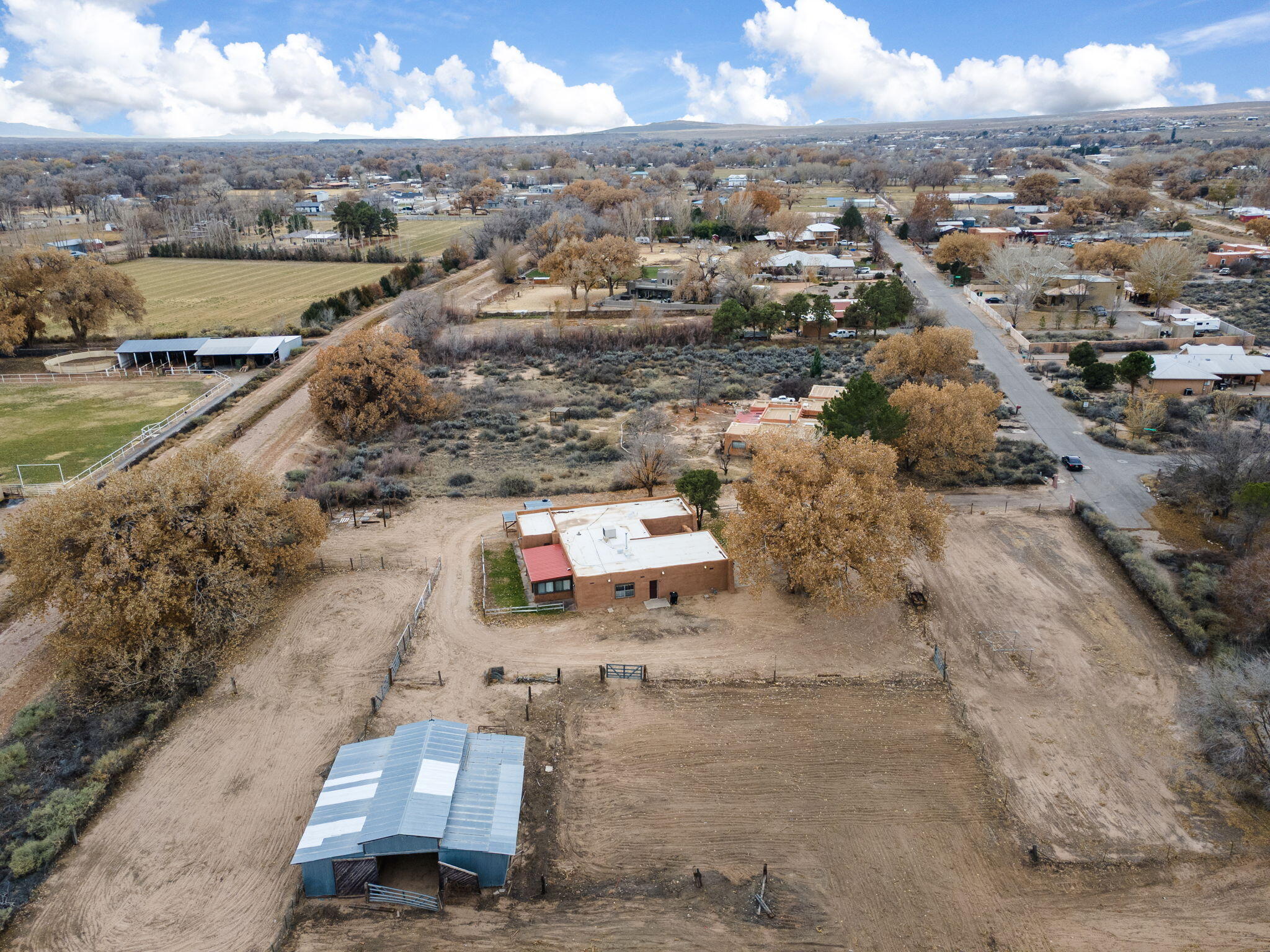 2621 Pajarito Meadows Road SW