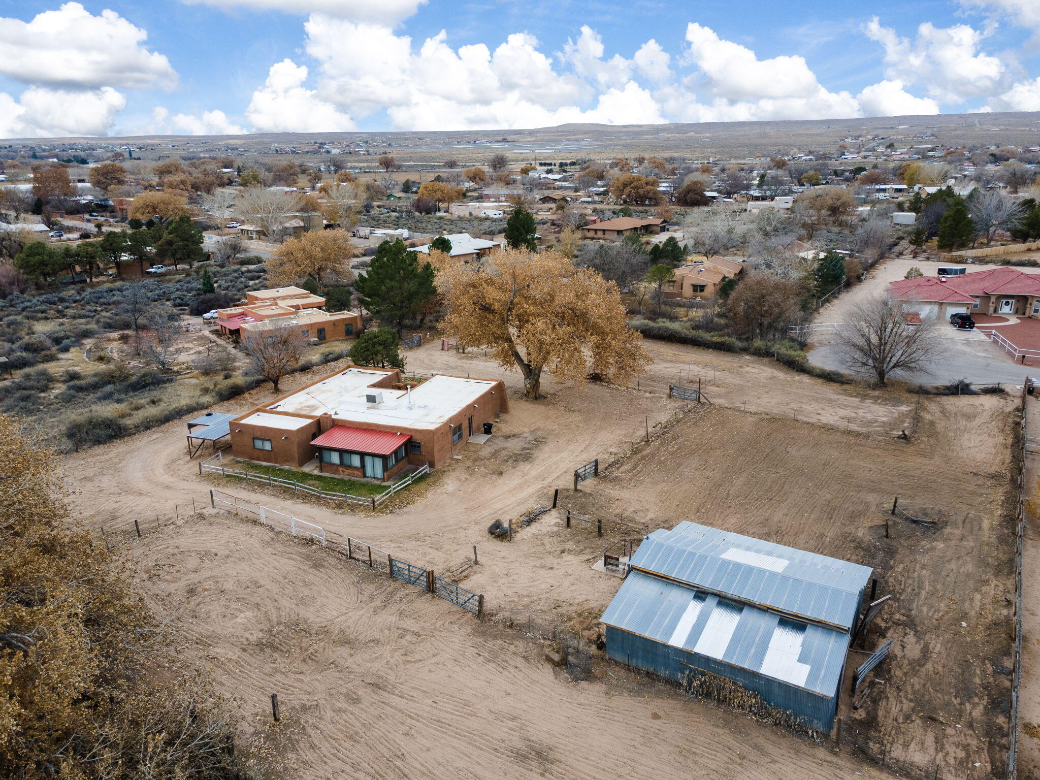 2621 Pajarito Meadows Road SW