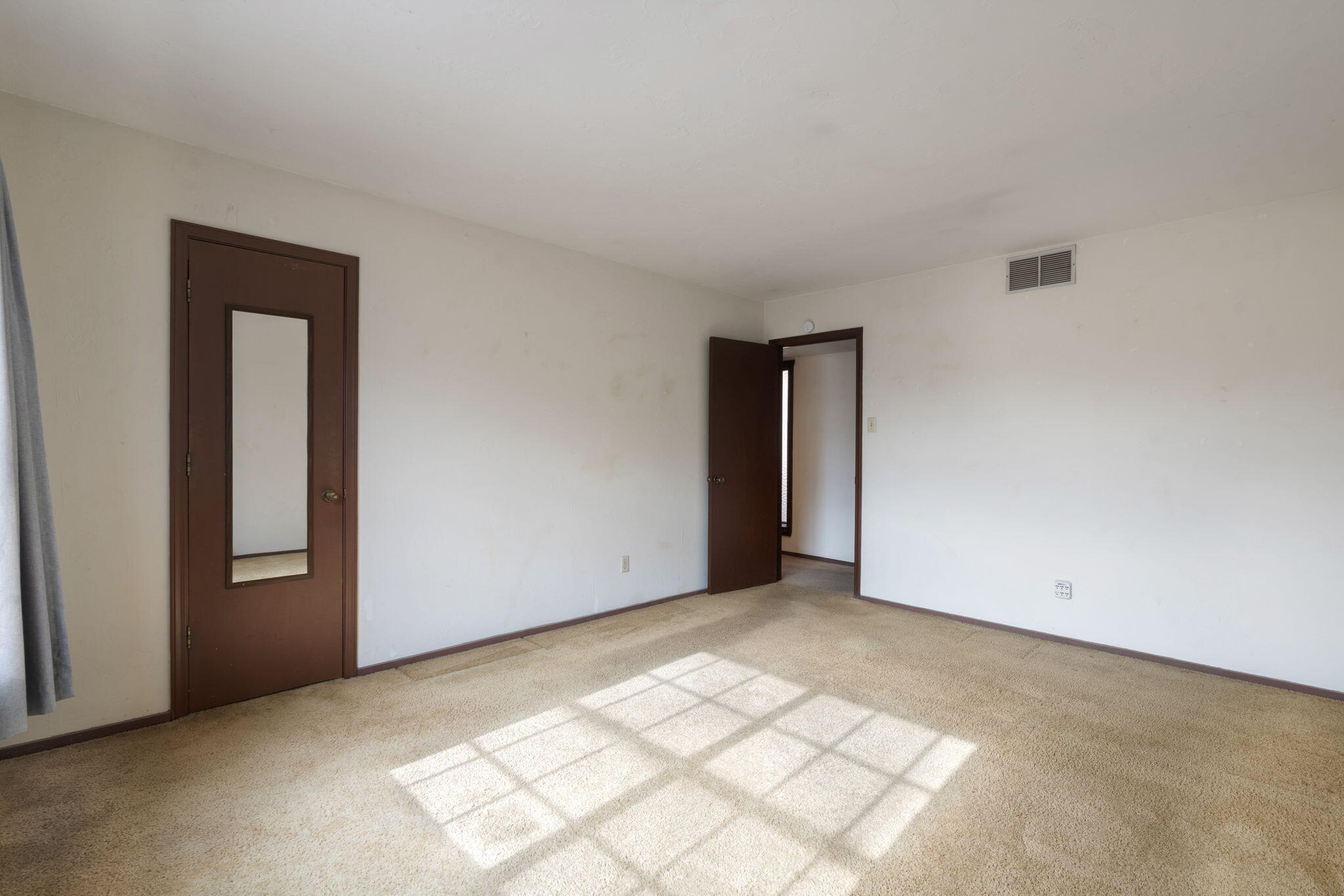 2621 Pajarito Meadows Road SW