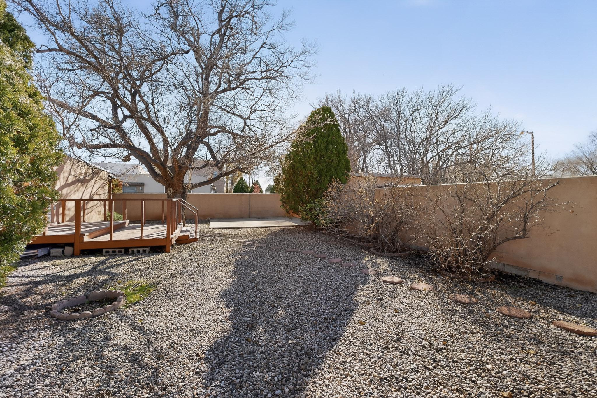 2303 Rio Grande Boulevard NW