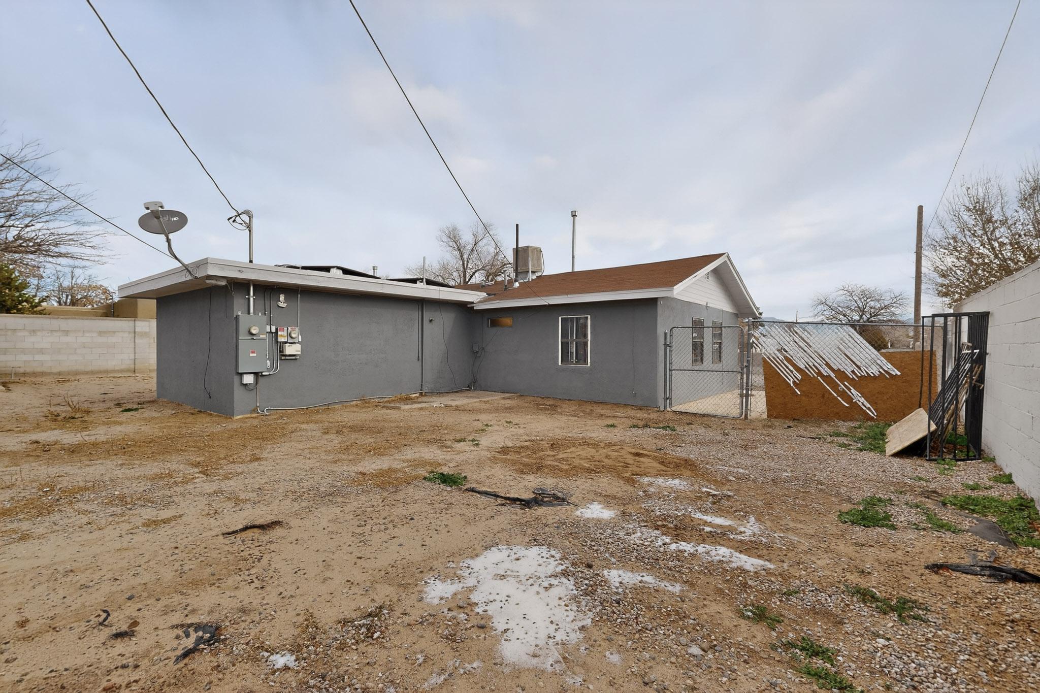 441 Loma Hermosa Drive NW