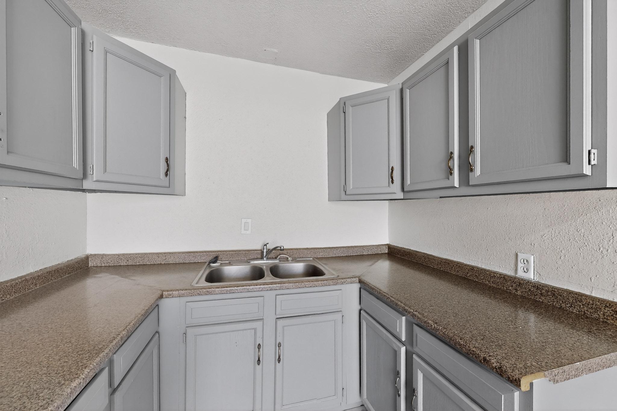 441 Loma Hermosa Drive NW