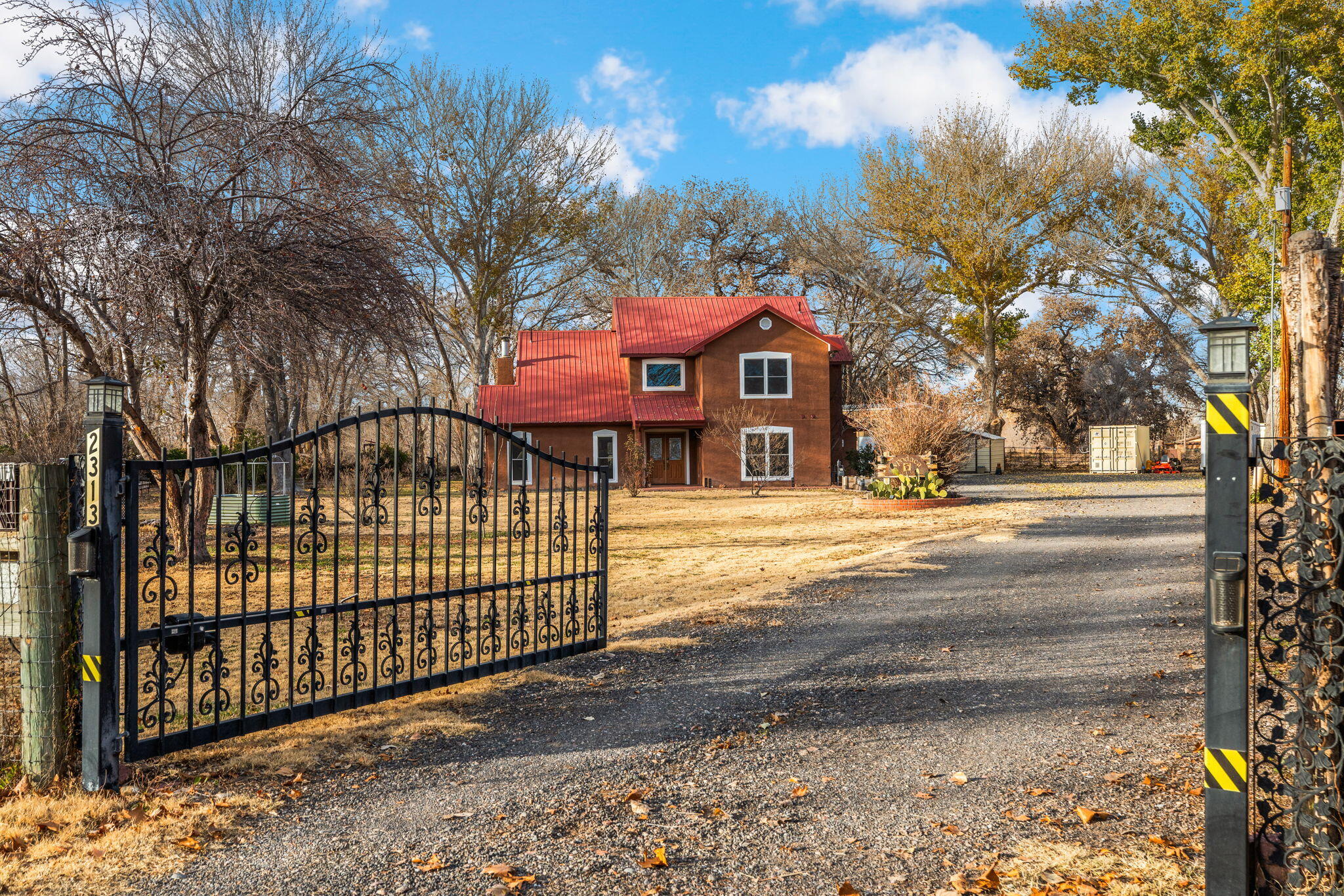 2313 Malpais Road SW