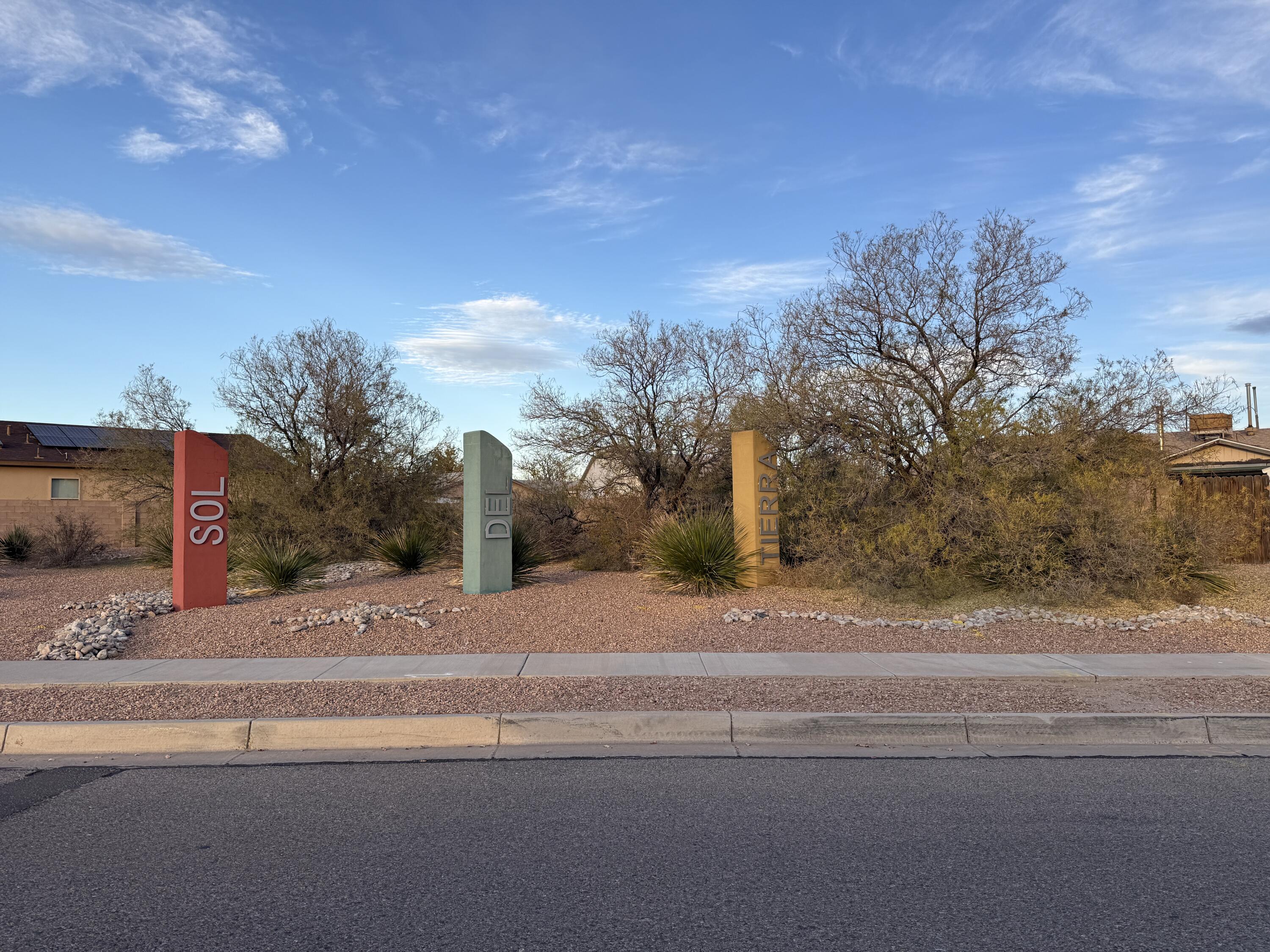 827 Redwood Street SW