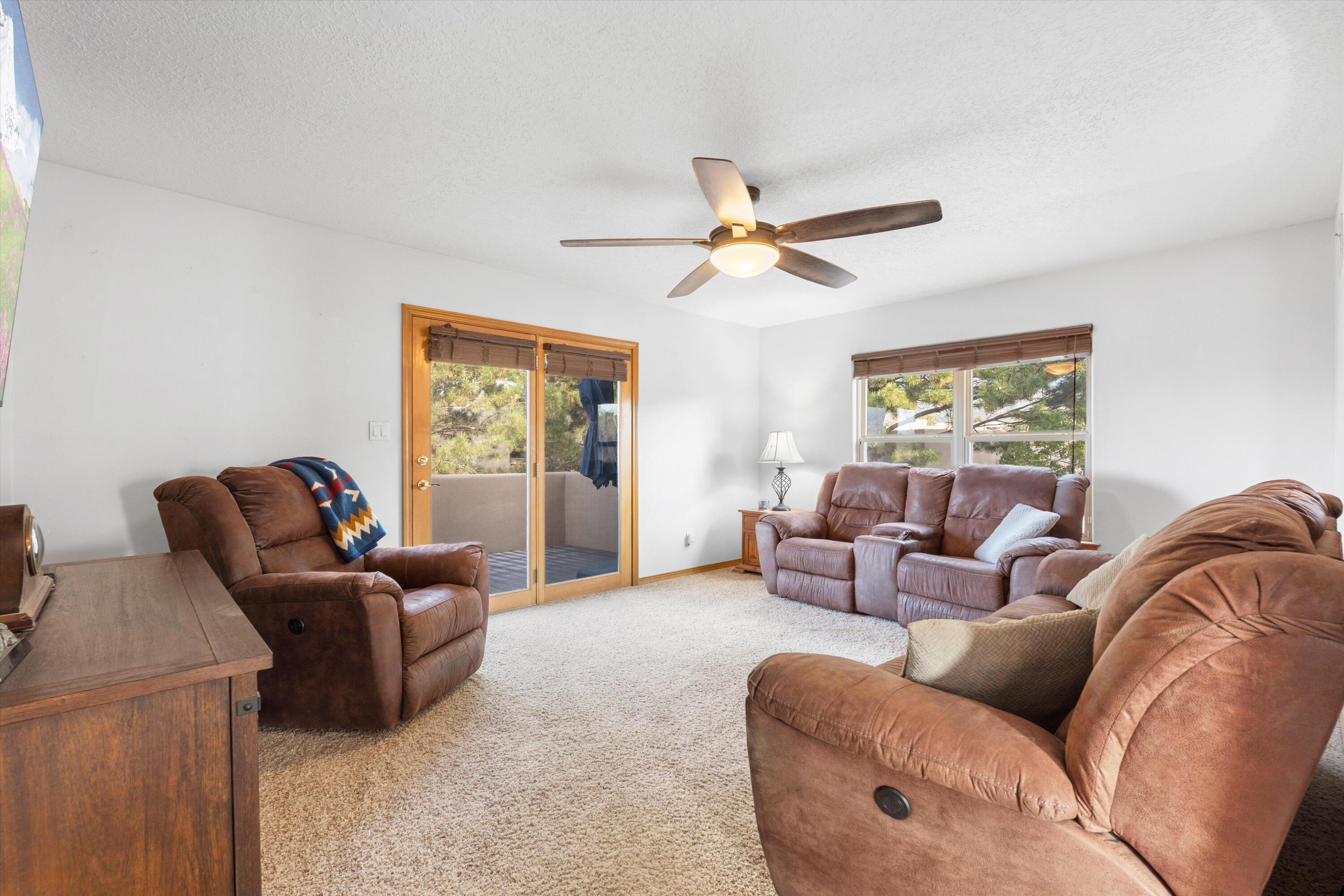 12709 Sunset Ridge Place NE