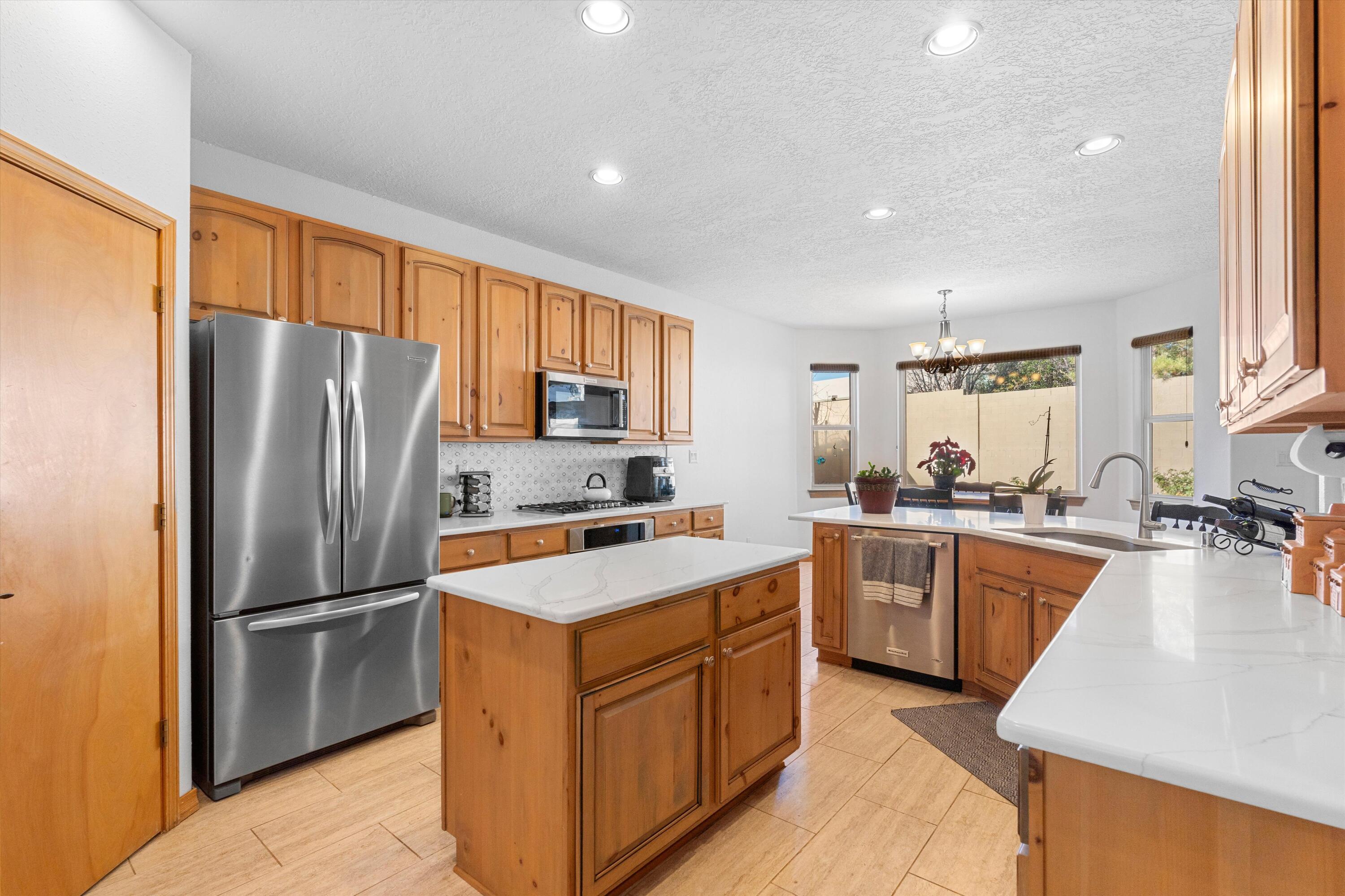 12709 Sunset Ridge Place NE