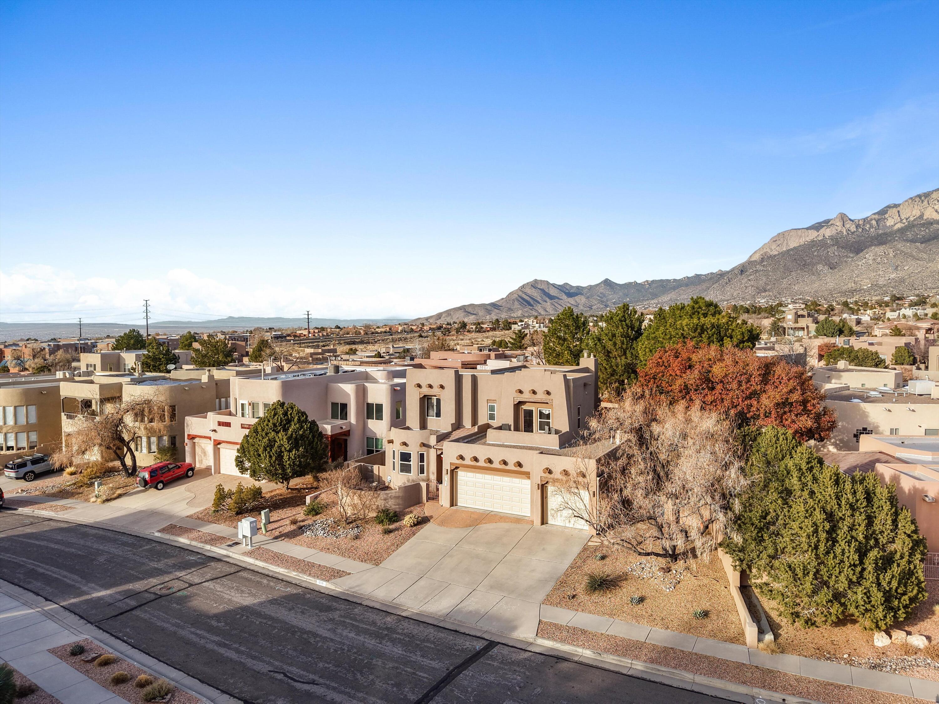 12709 Sunset Ridge Place NE