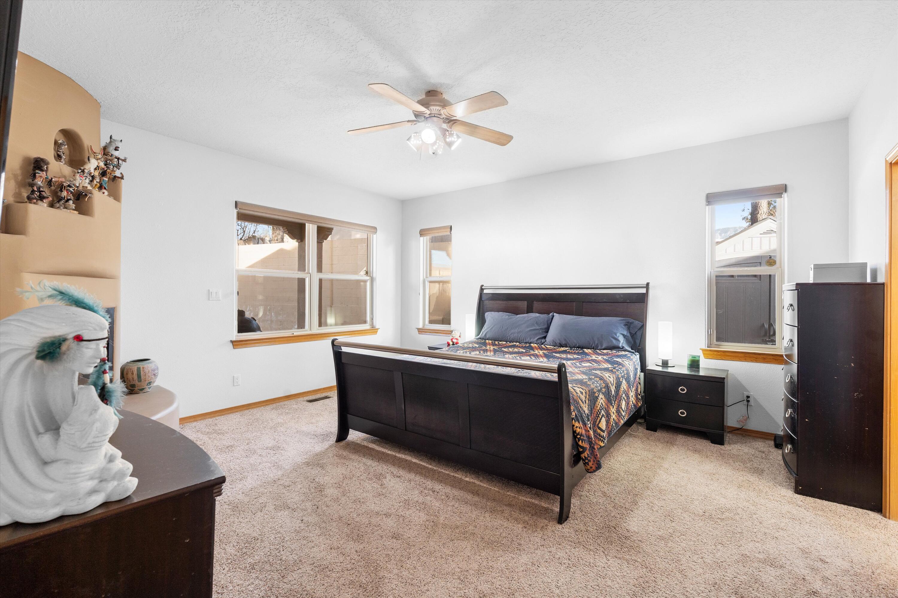 12709 Sunset Ridge Place NE