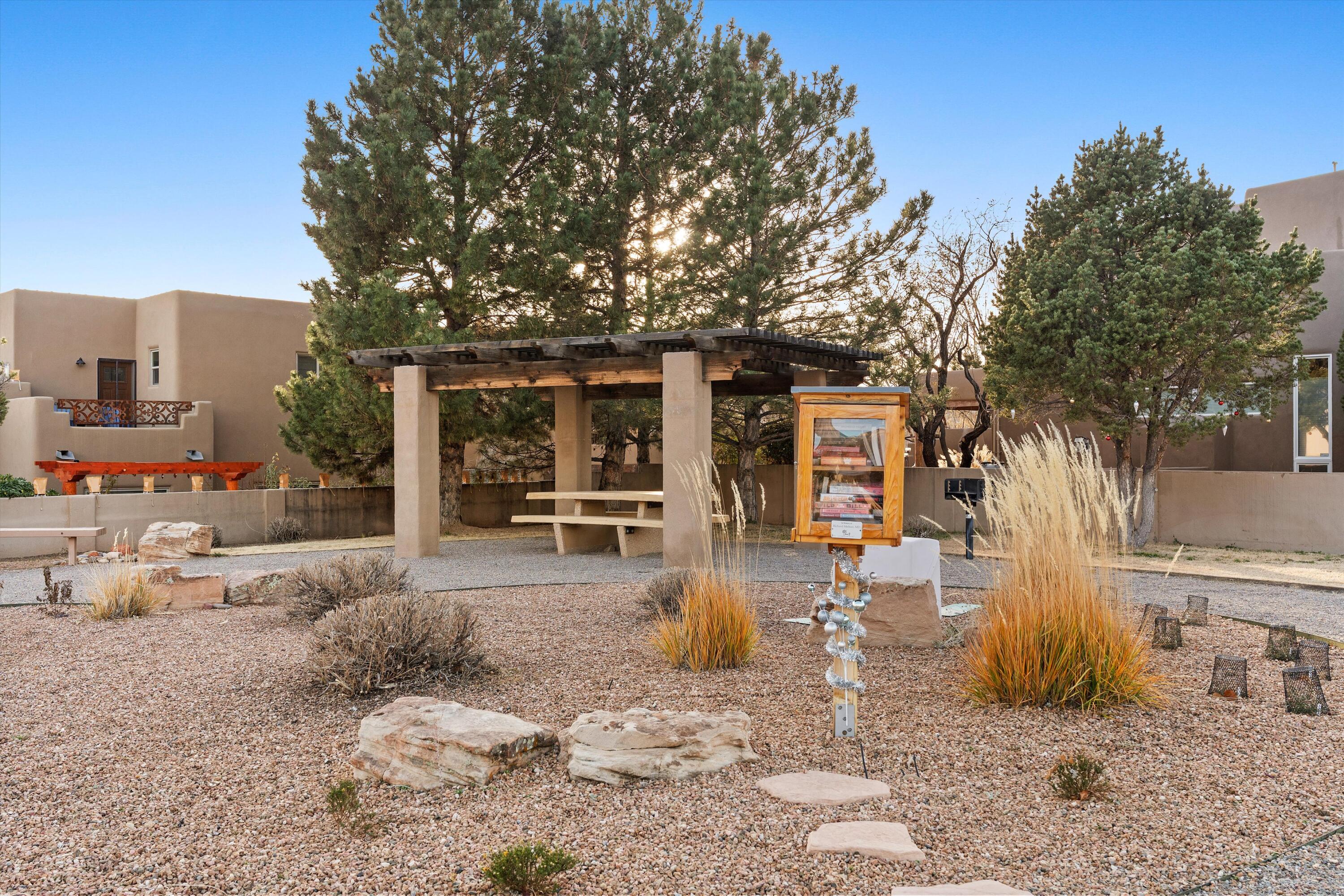 12709 Sunset Ridge Place NE