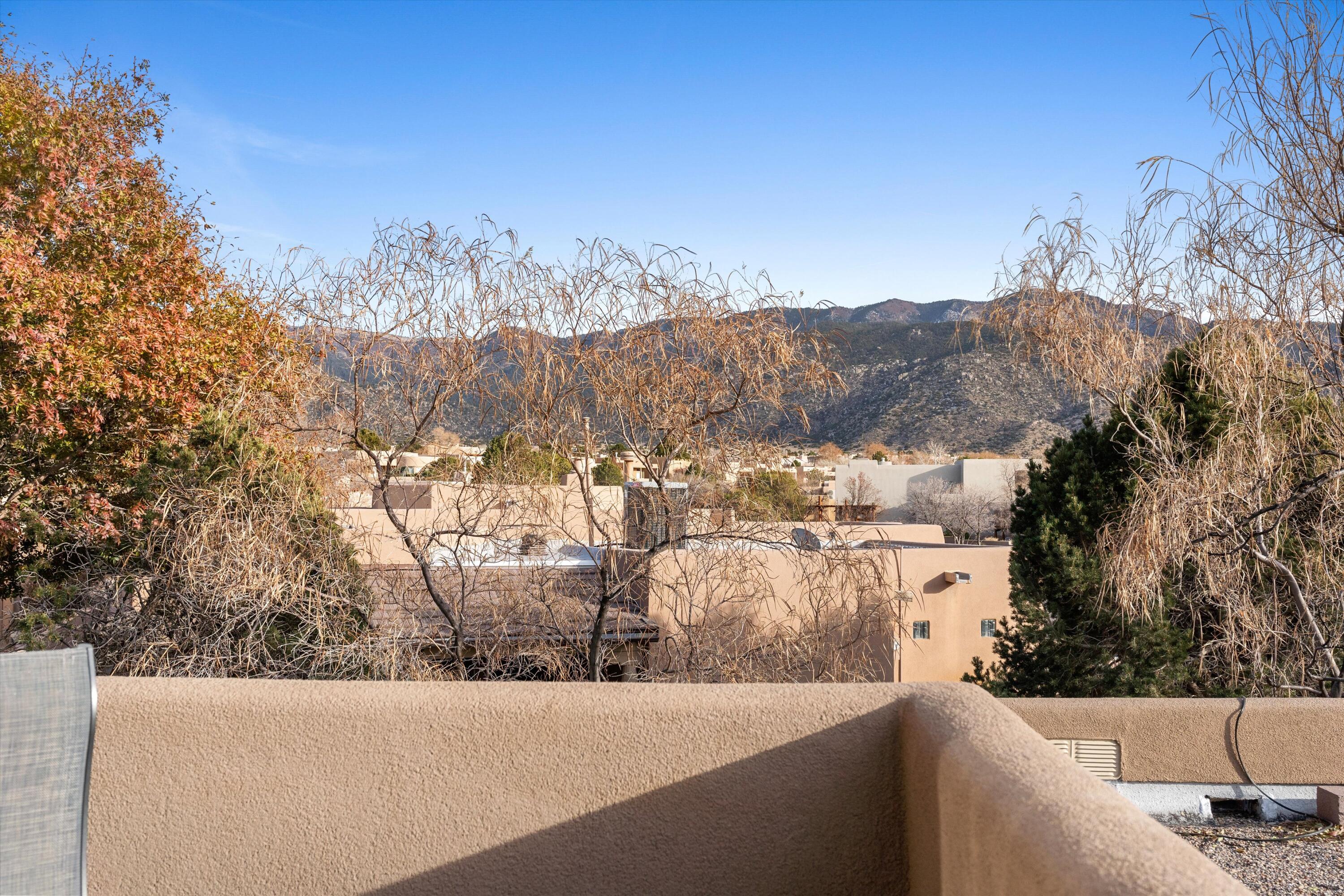 12709 Sunset Ridge Place NE