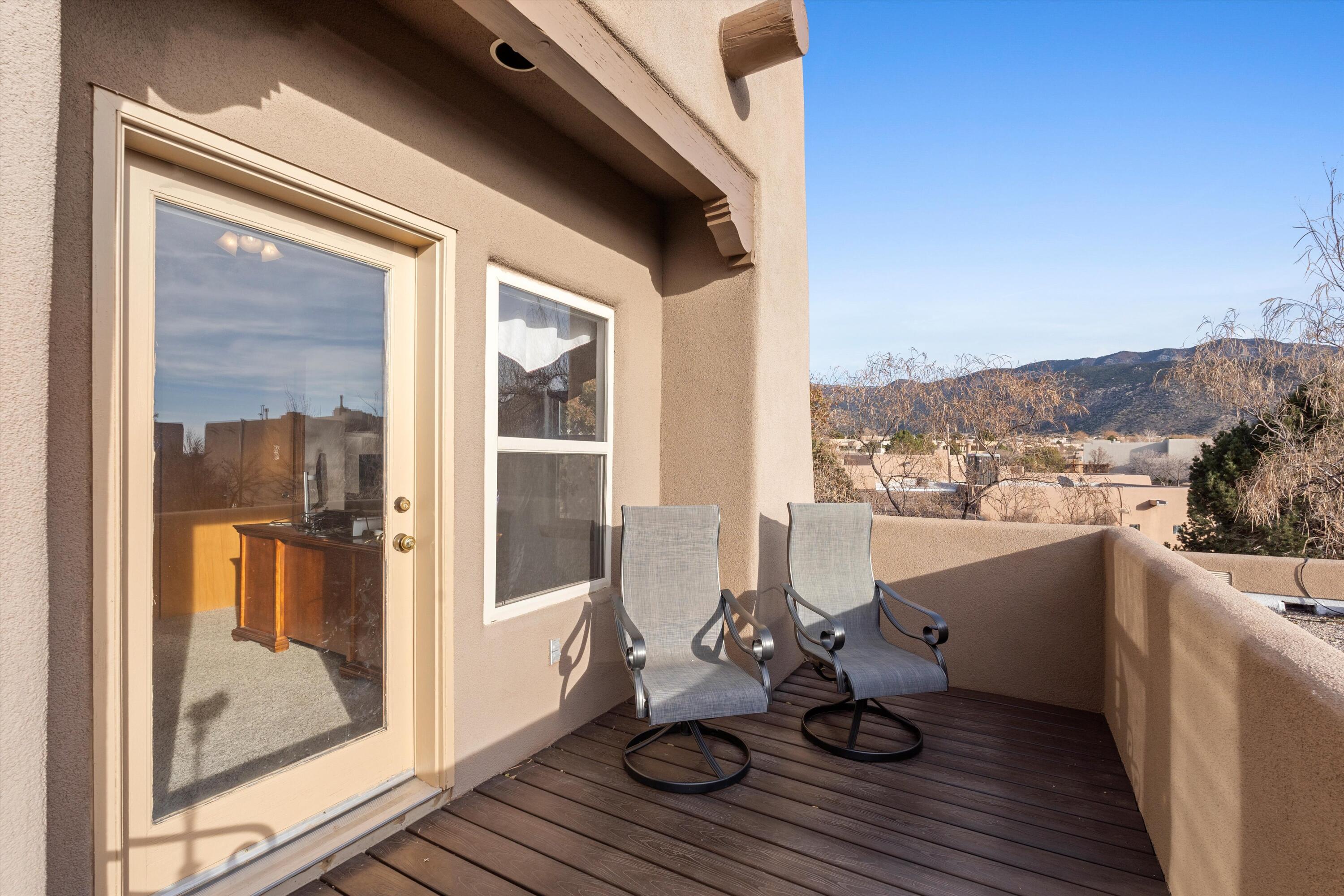 12709 Sunset Ridge Place NE