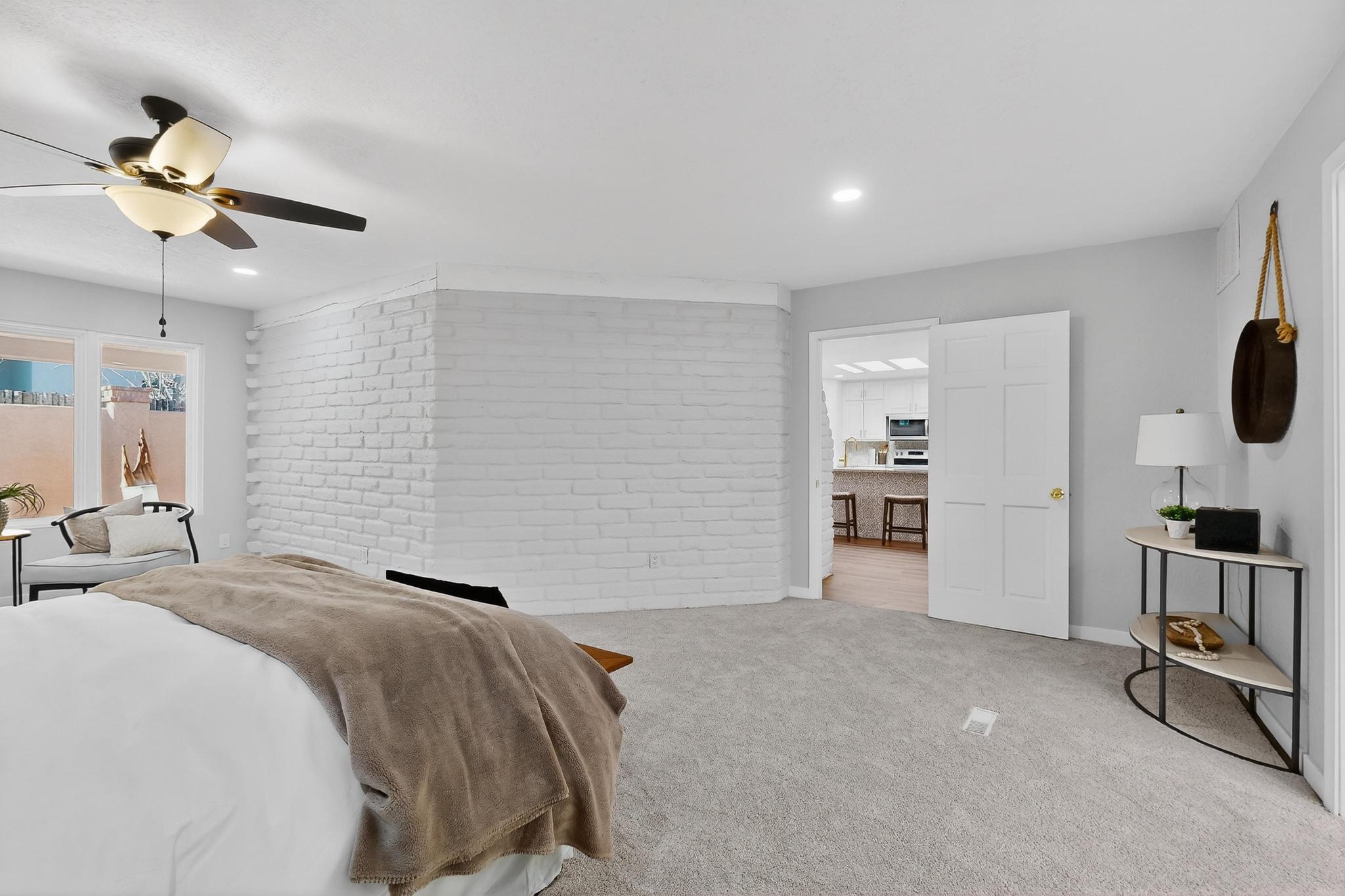 3019 Colonnade Court NW